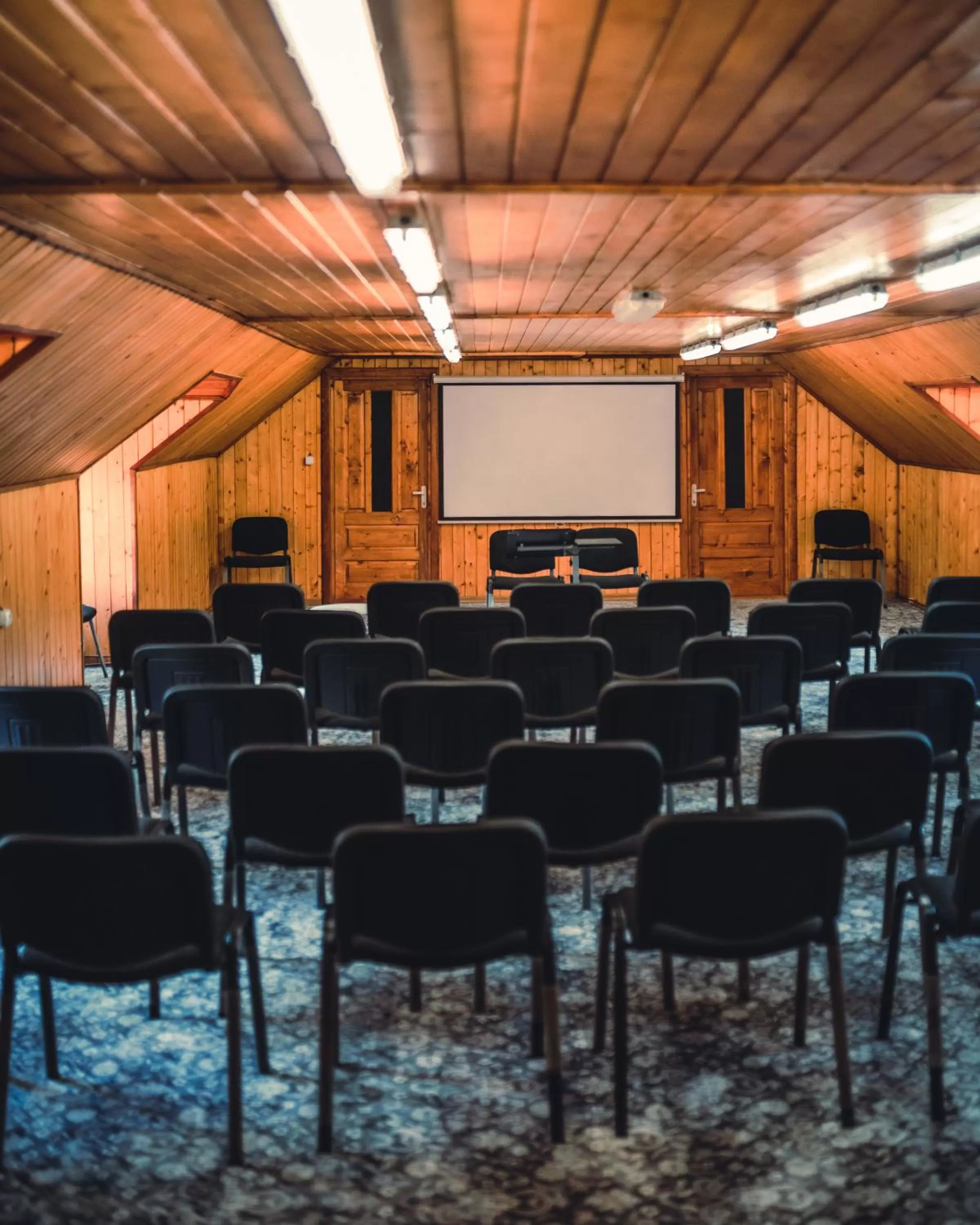 Meeting/conference room in Suru Hotel & Restaurant