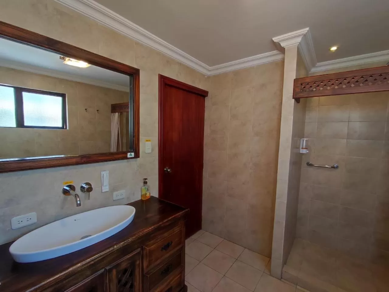 Shower, Bathroom in Casatodosantos