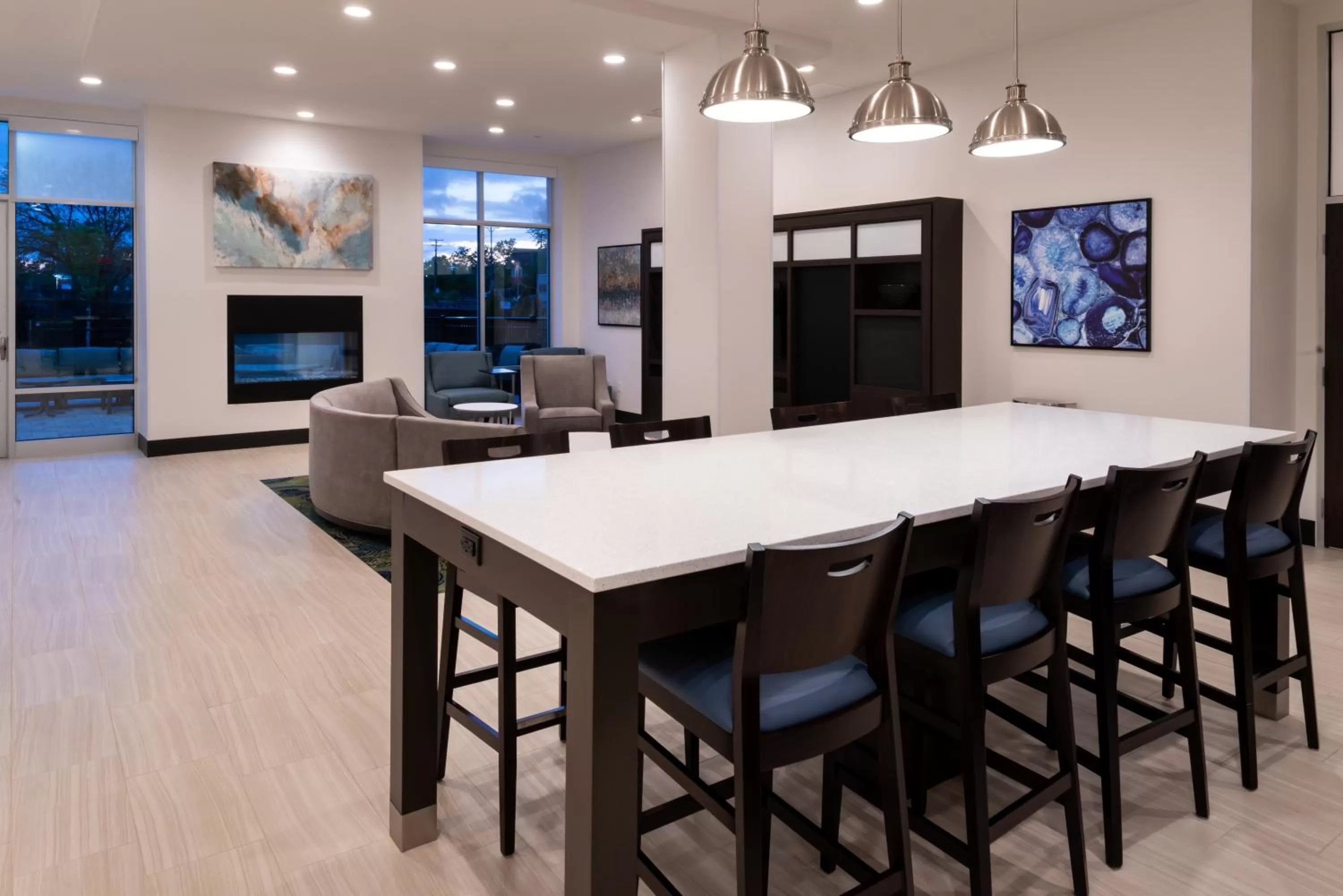 Restaurant/places to eat in Holiday Inn & Suites - Farmington Hills - Detroit NW by IHG