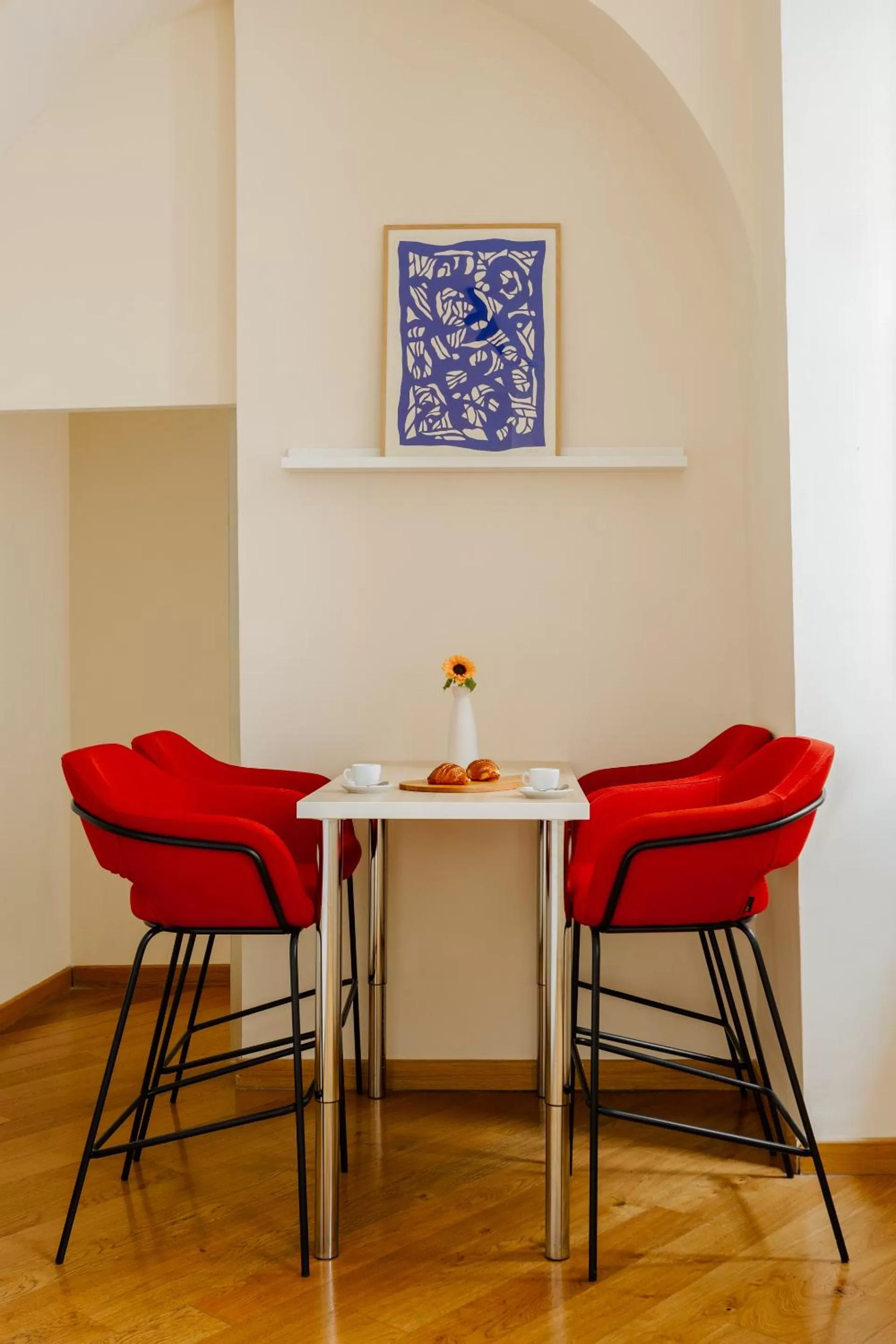 Dining Area in Sonder Fontana Di Trevi