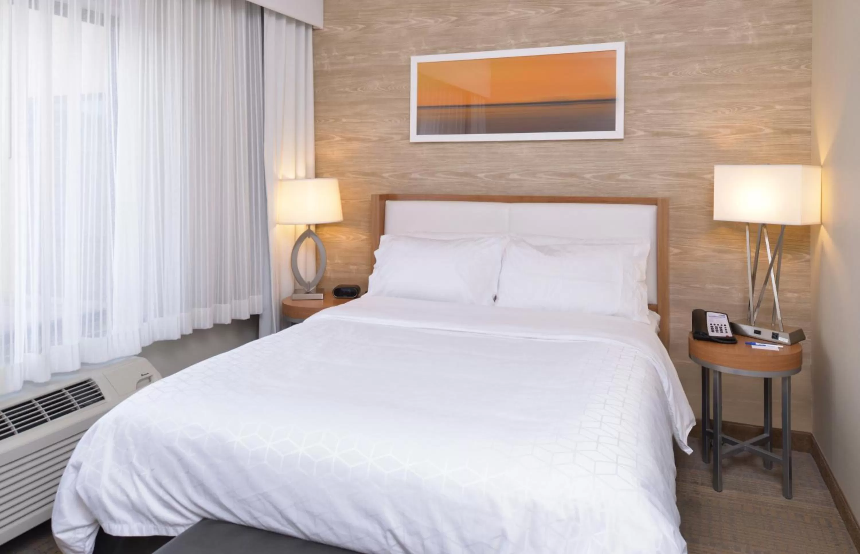 Photo of the whole room, Bed in Holiday Inn Express Pocatello by IHG