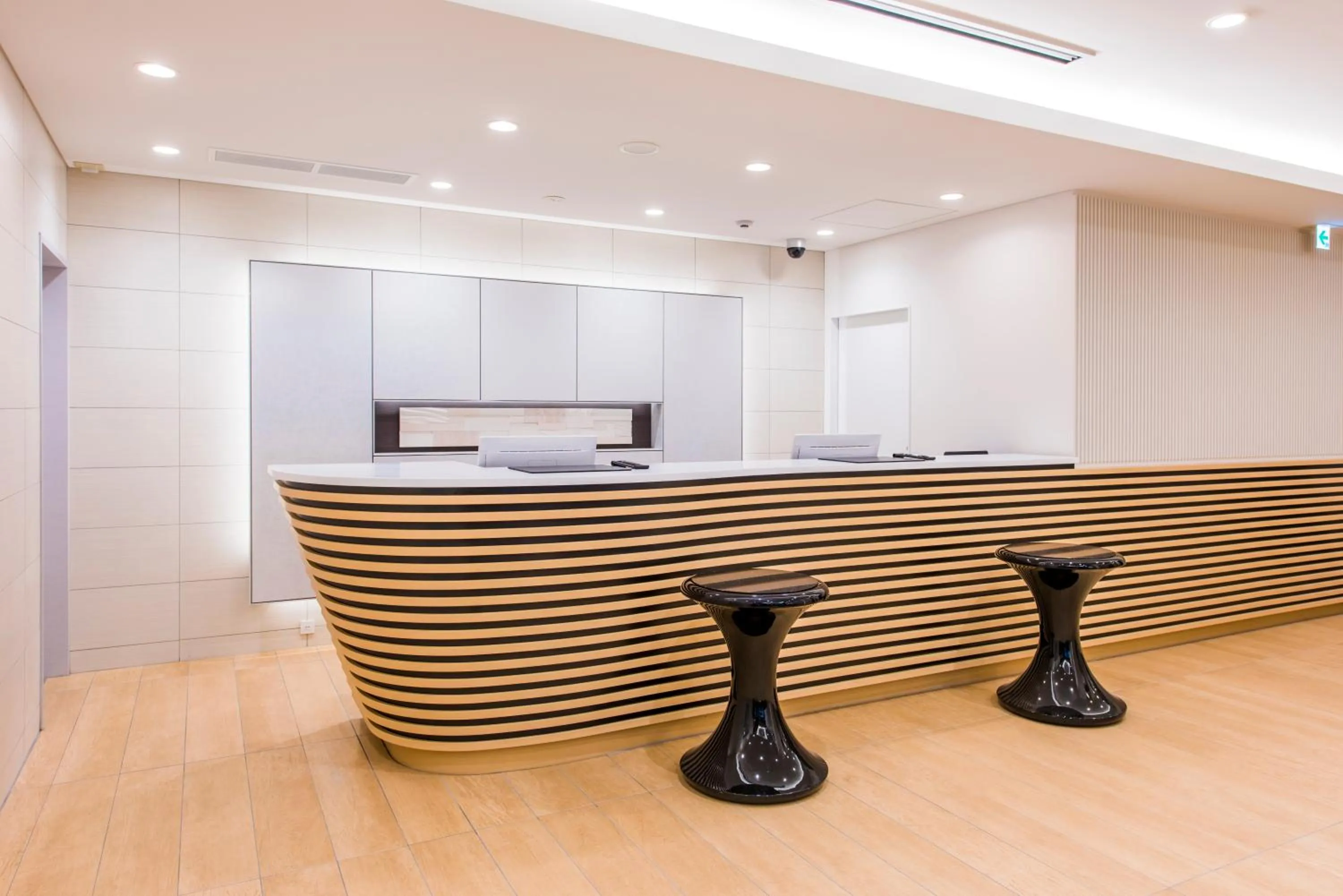 Lobby or reception in Meitetsu Inn Hamamatsucho