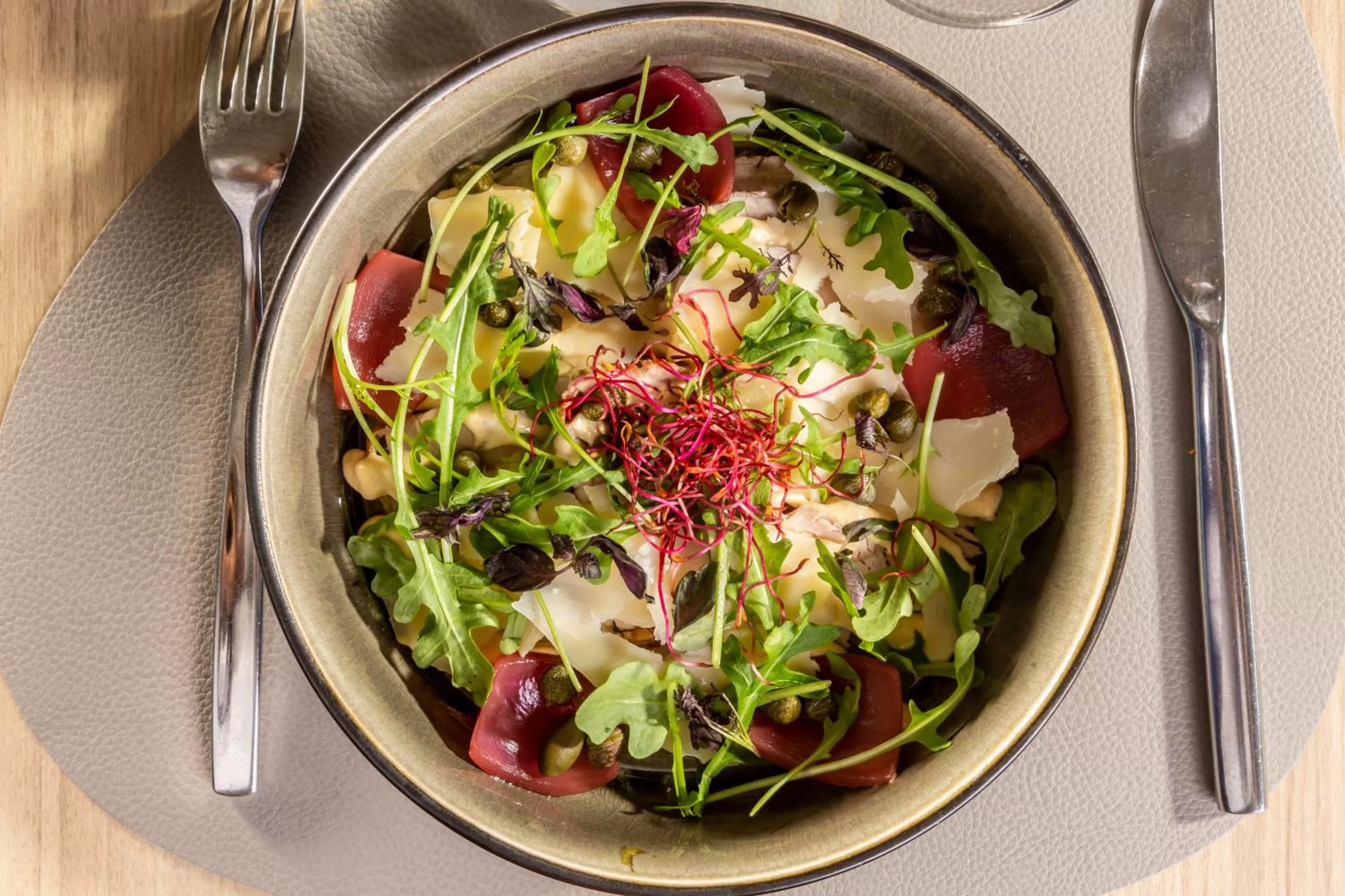 Restaurant/places to eat in Novotel Bourges