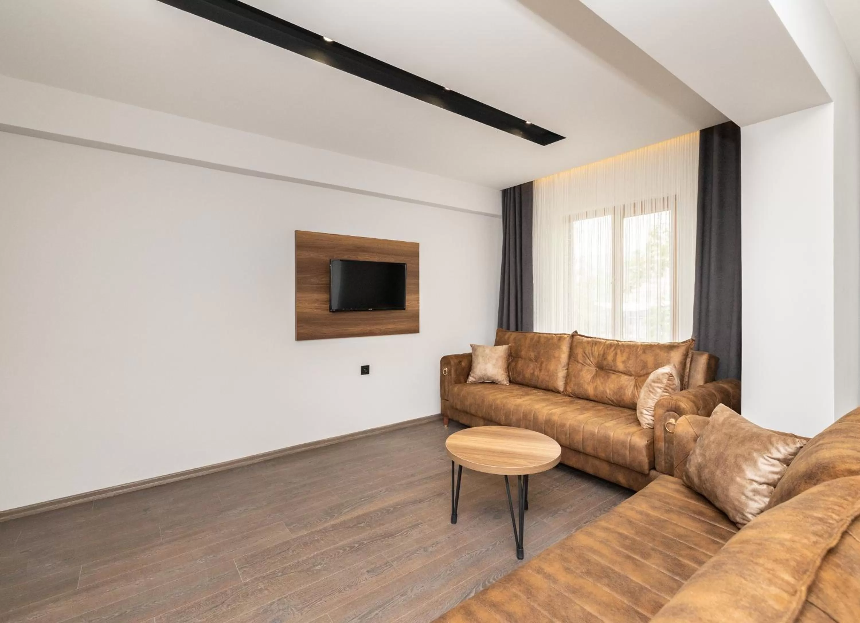 TV and multimedia in Türkler Suite Hotel