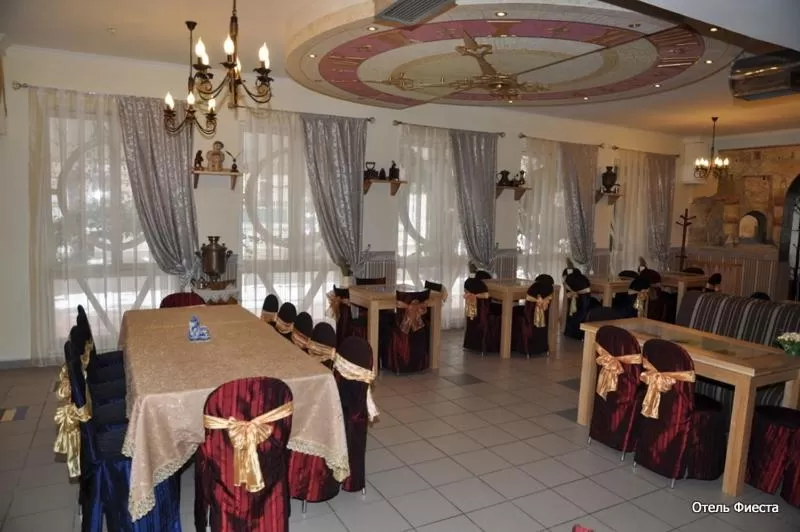 Restaurant/Places to Eat in Fiesta