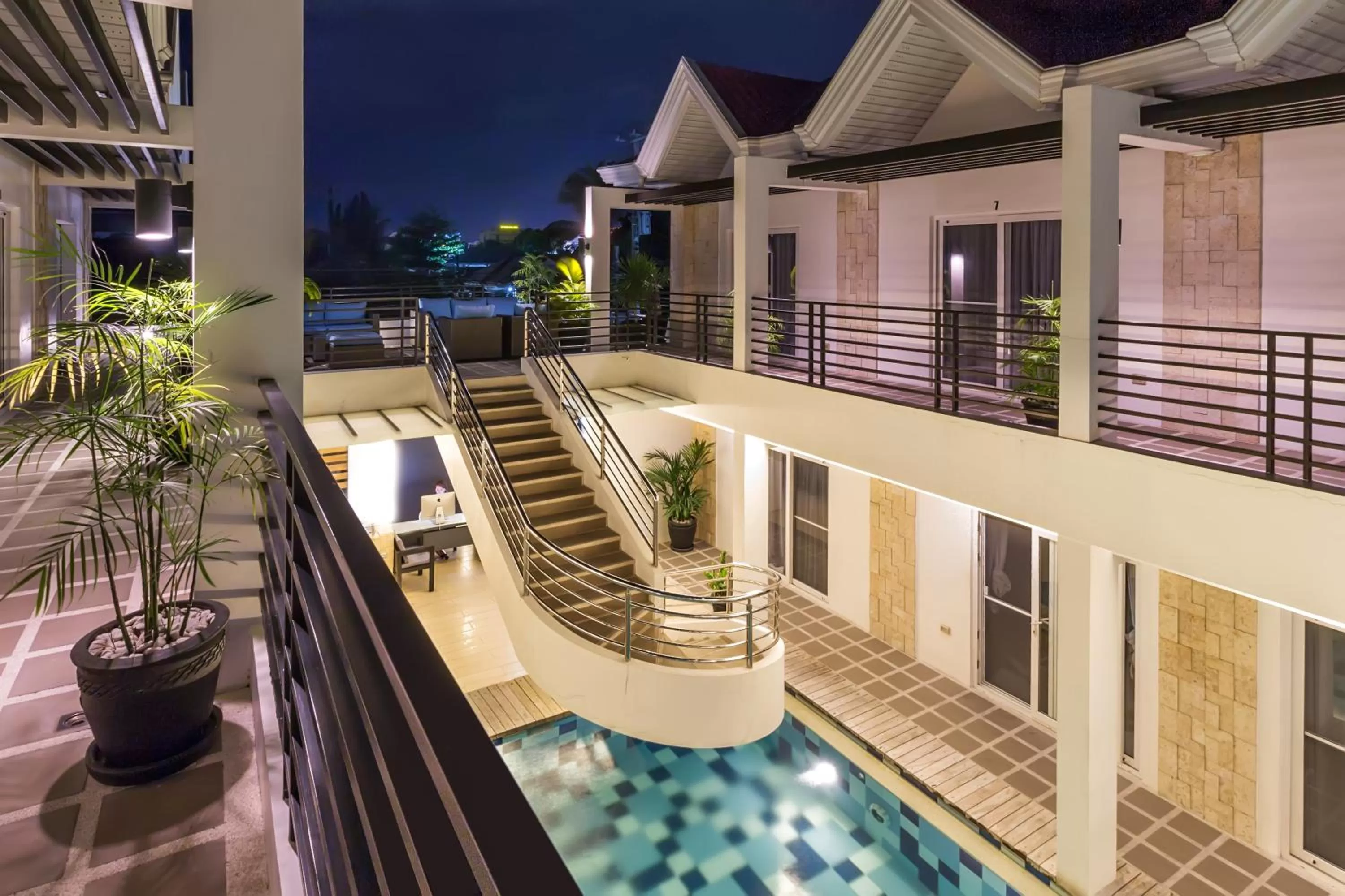 Area and facilities in Winds Boutique Hotel