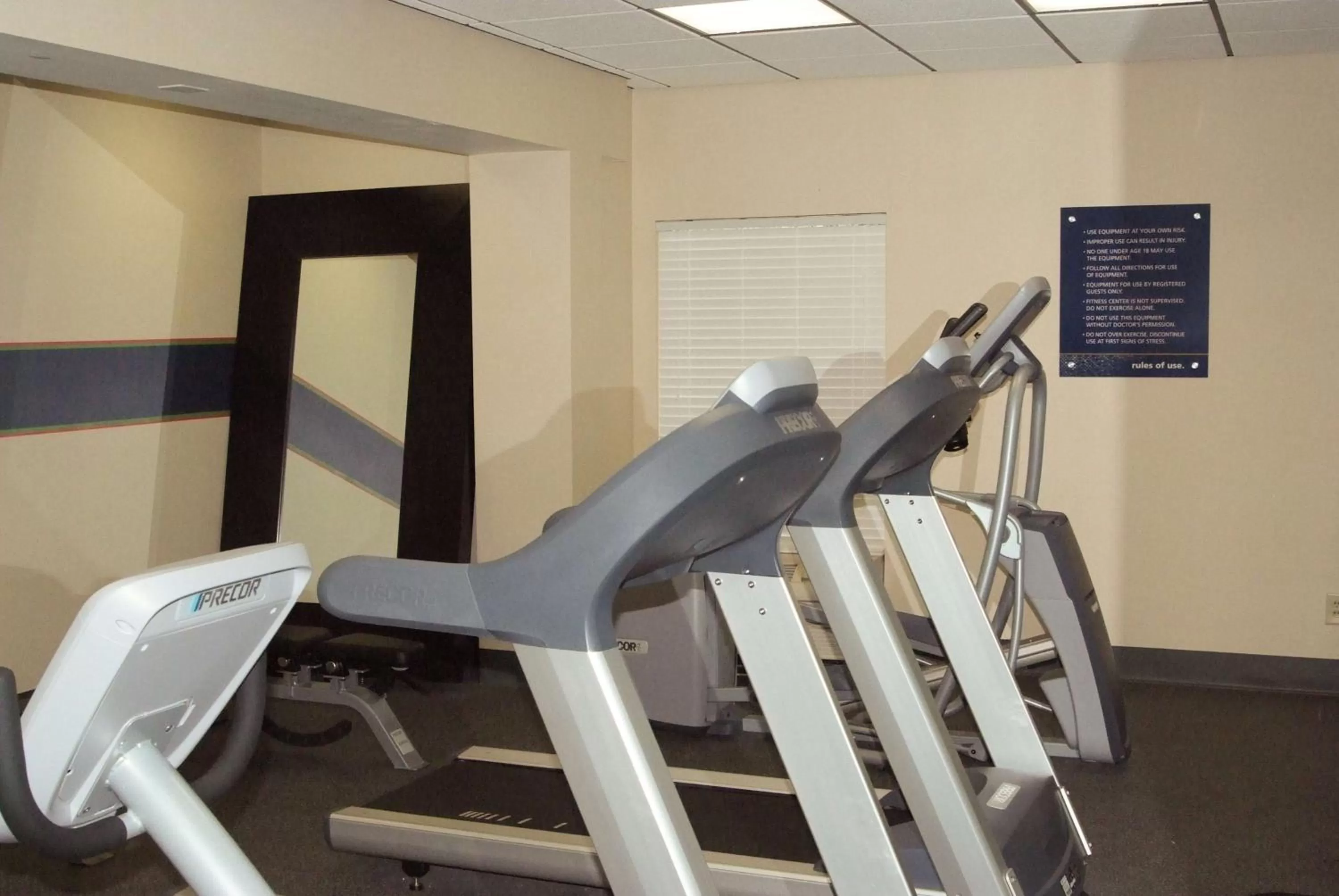 Fitness centre/facilities in Hampton Inn Perry