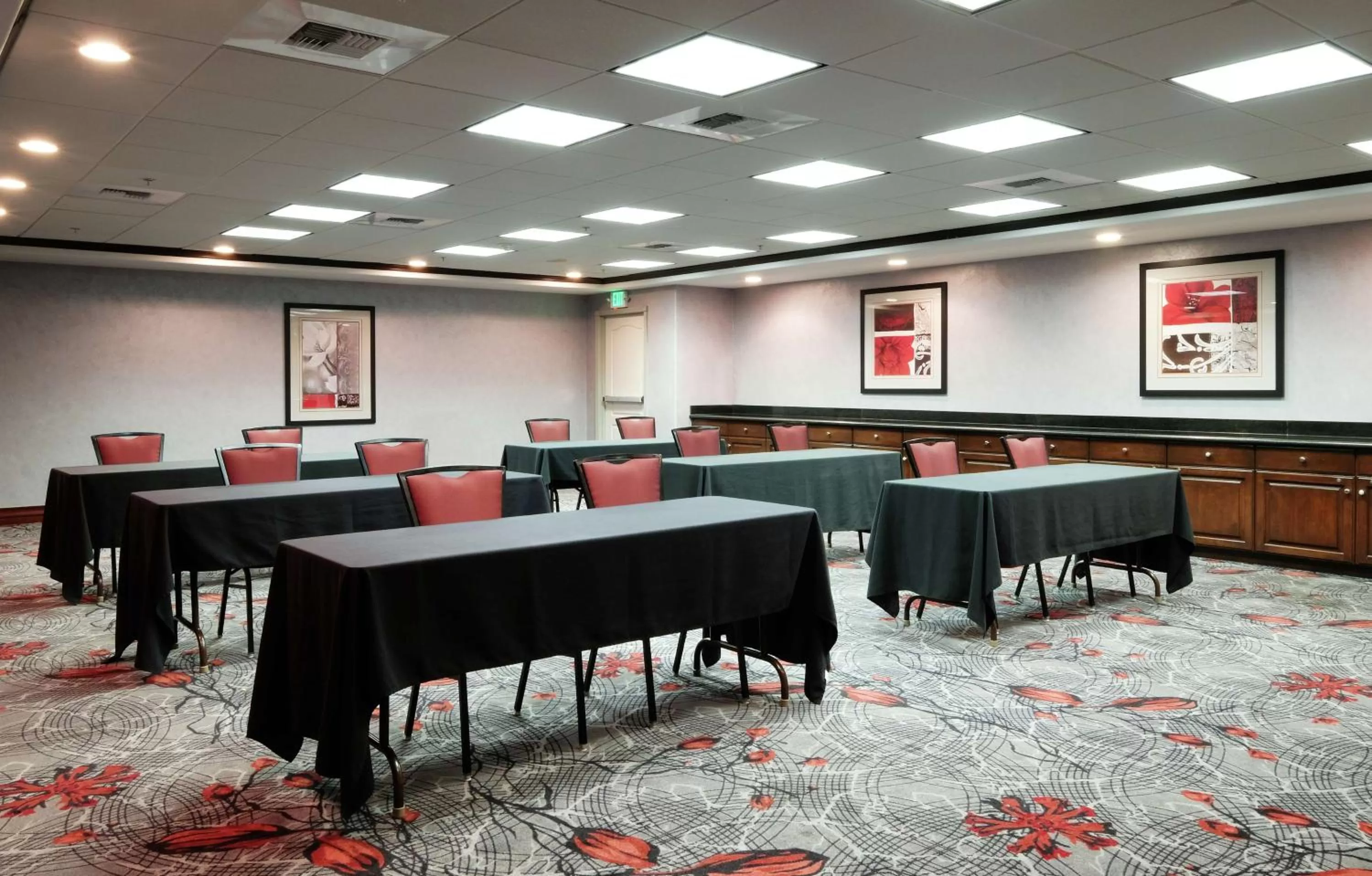 Meeting/conference room in Hampton Inn & Suites Temecula