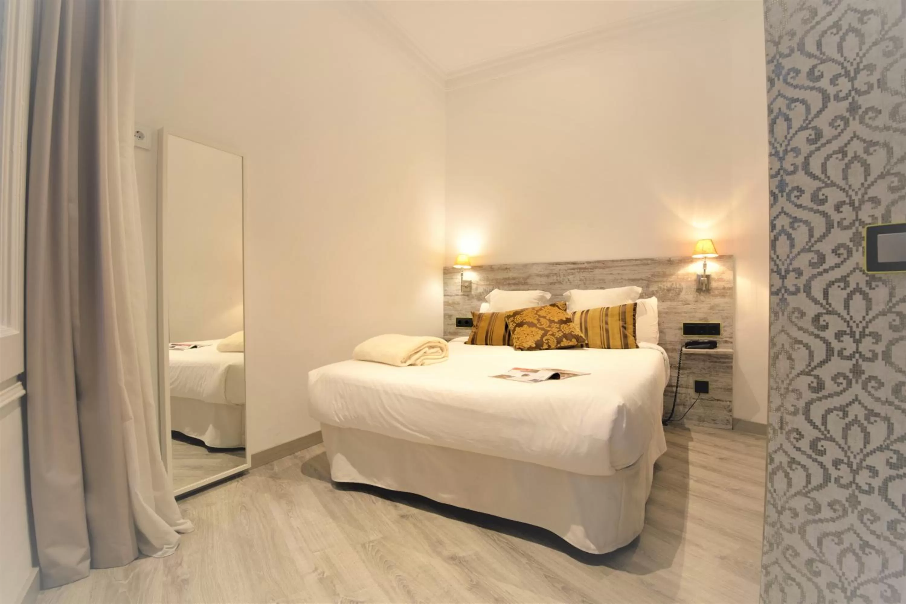 Bed in DreamKeys Barcelona City