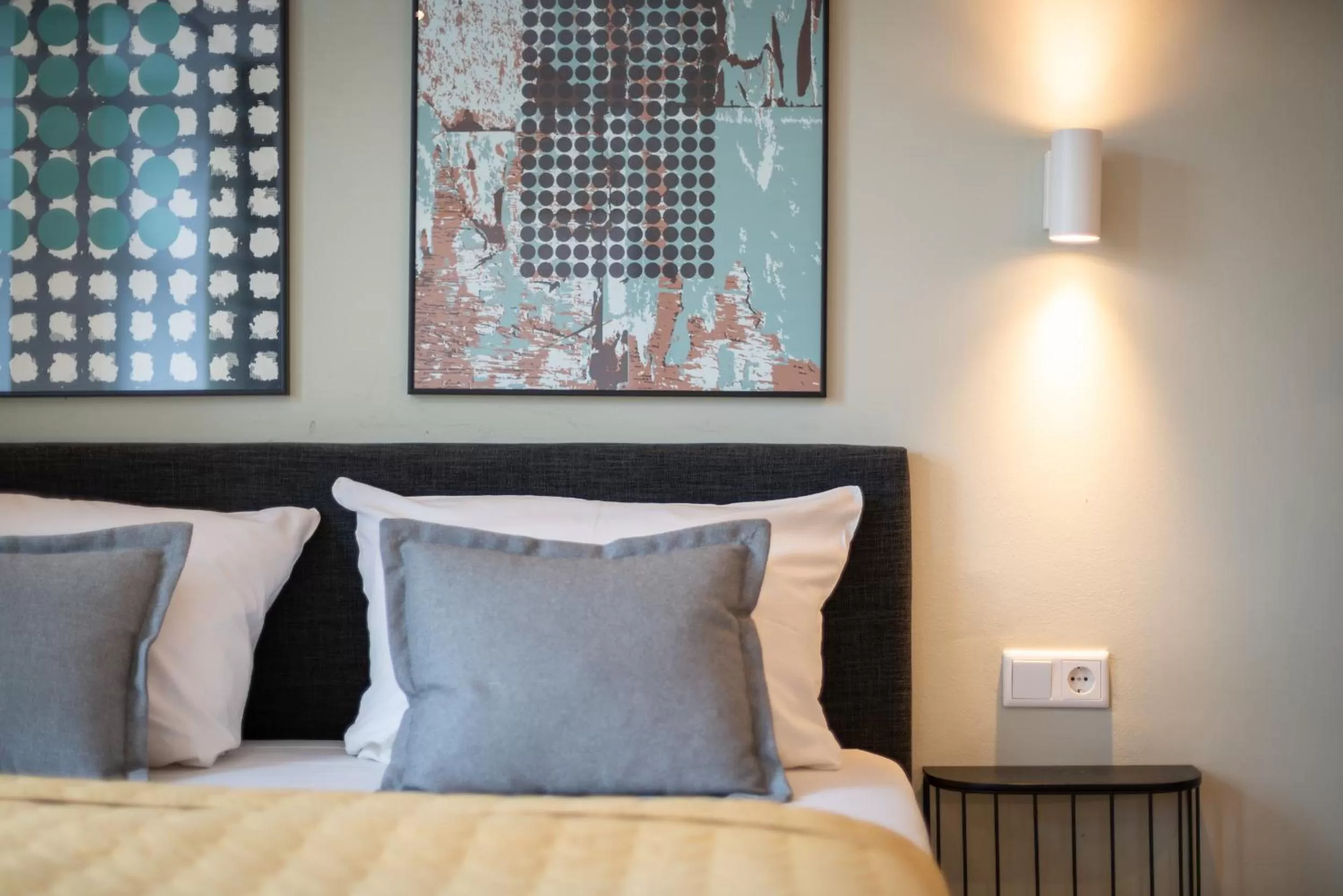 Bed in BRIGHT Dortmund City Center