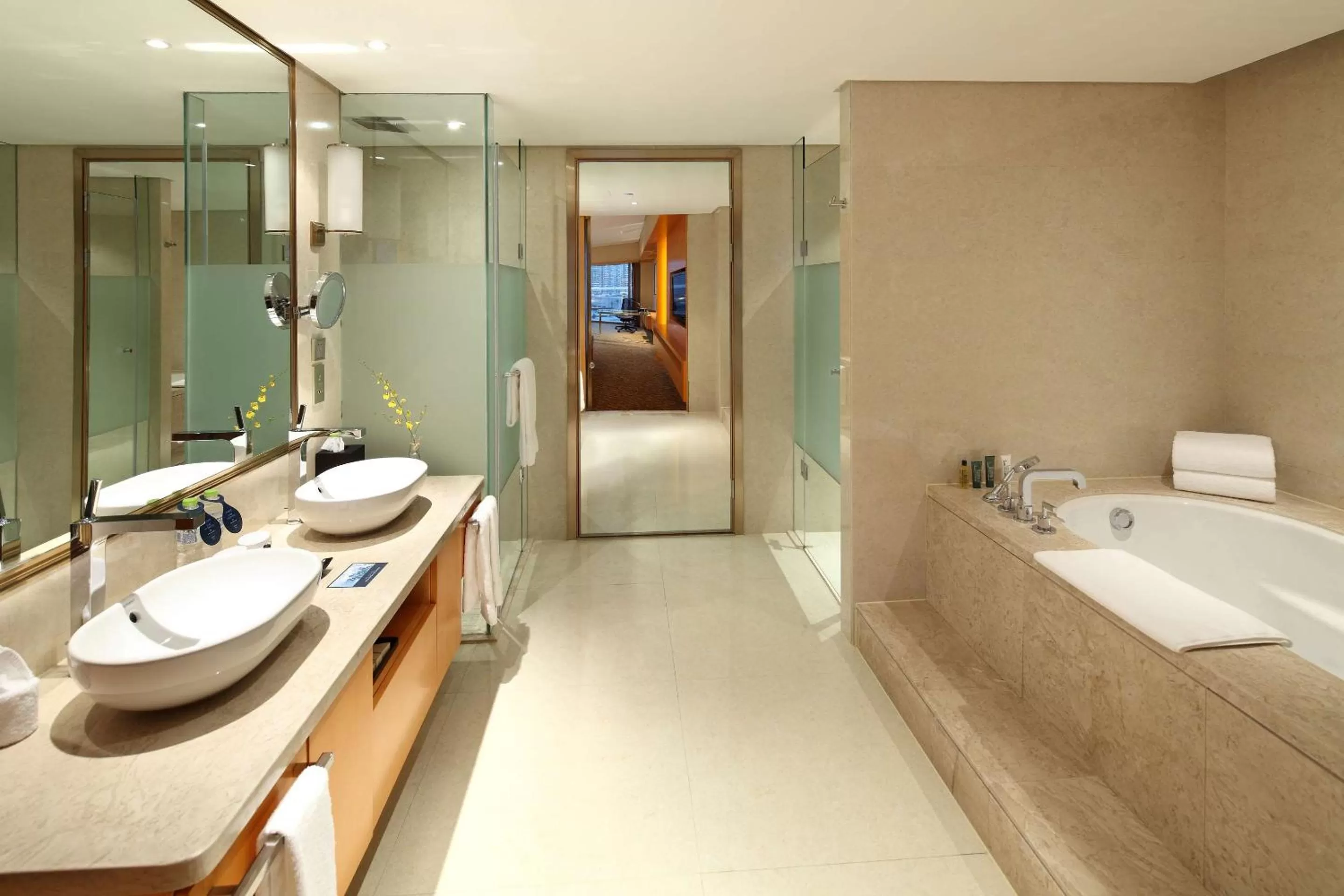 Bedroom, Bed in Hilton Nanjing Riverside