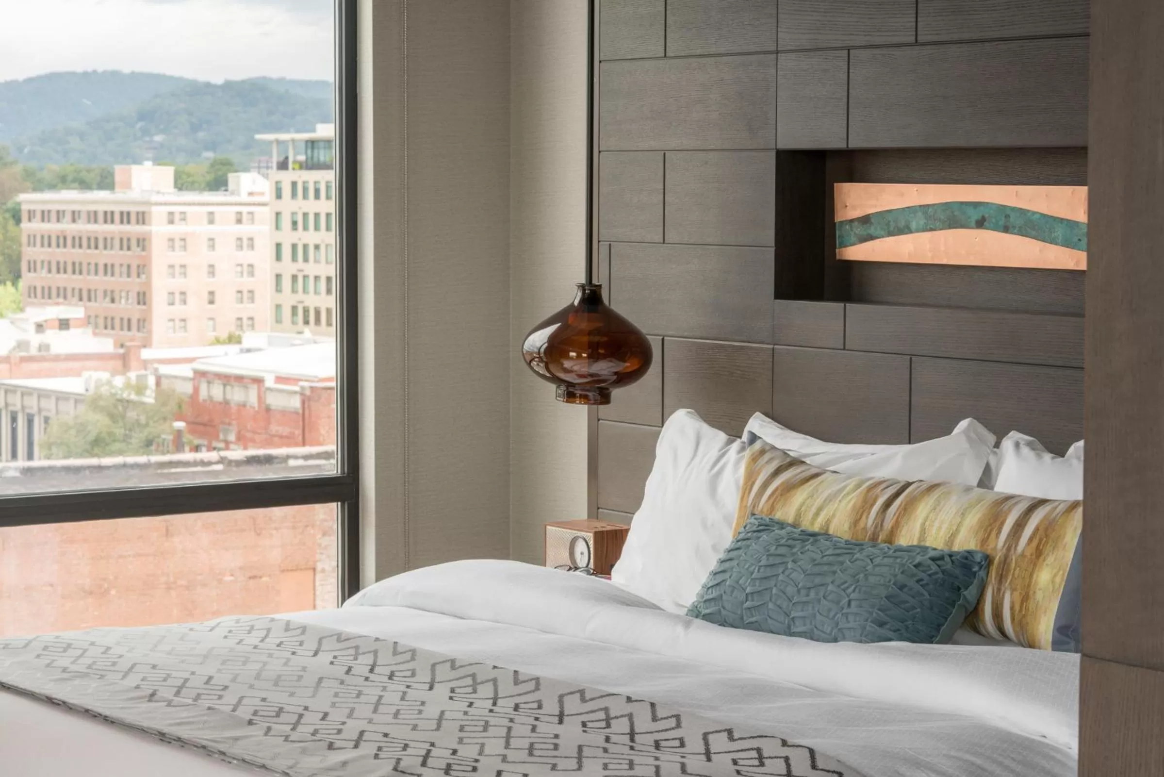 Photo of the whole room, Bed in Kimpton Hotel Arras by IHG