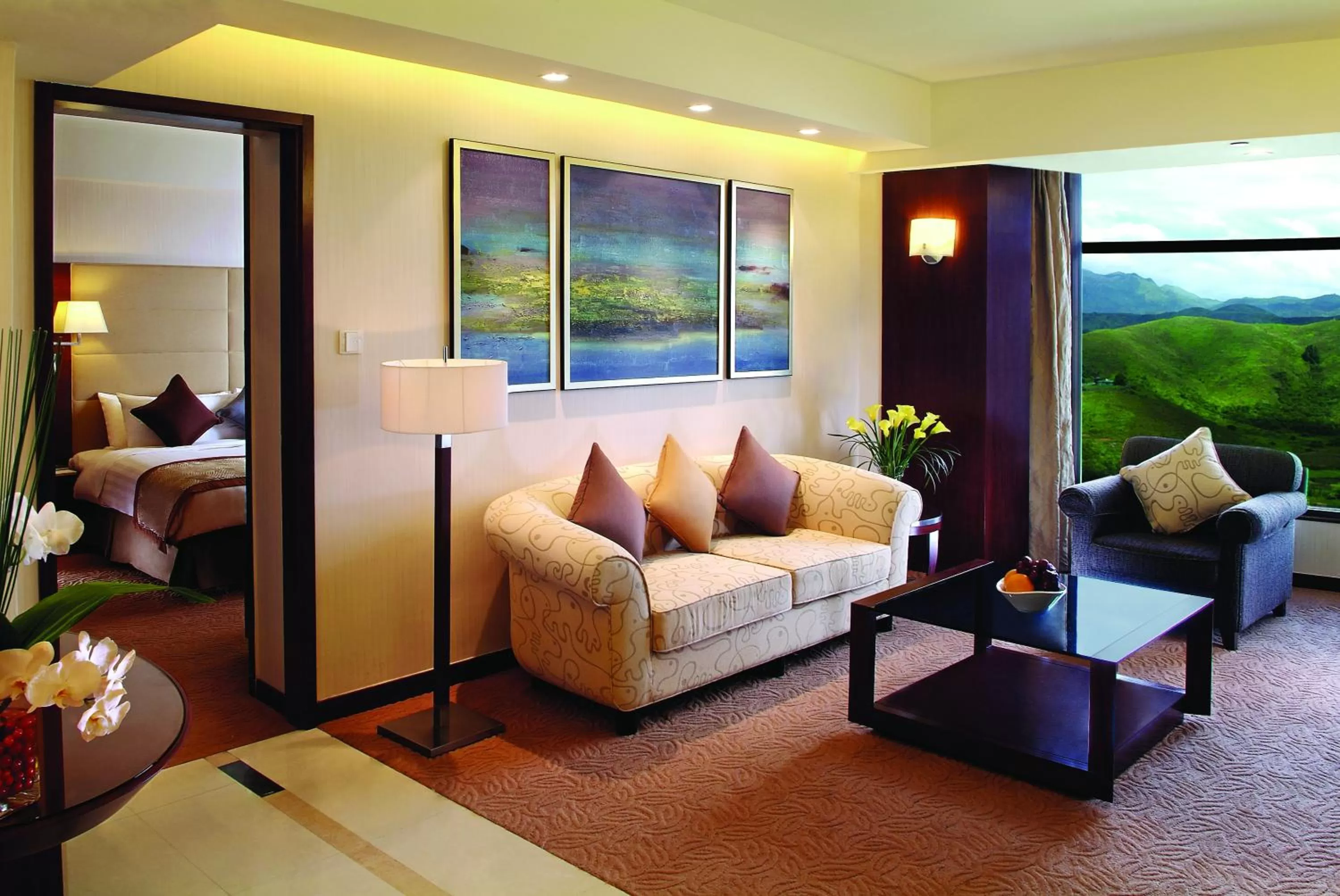 Seating area in Shangri-La Shenzhen - Nearby Luohu Border, Outdoor Swimming Pool