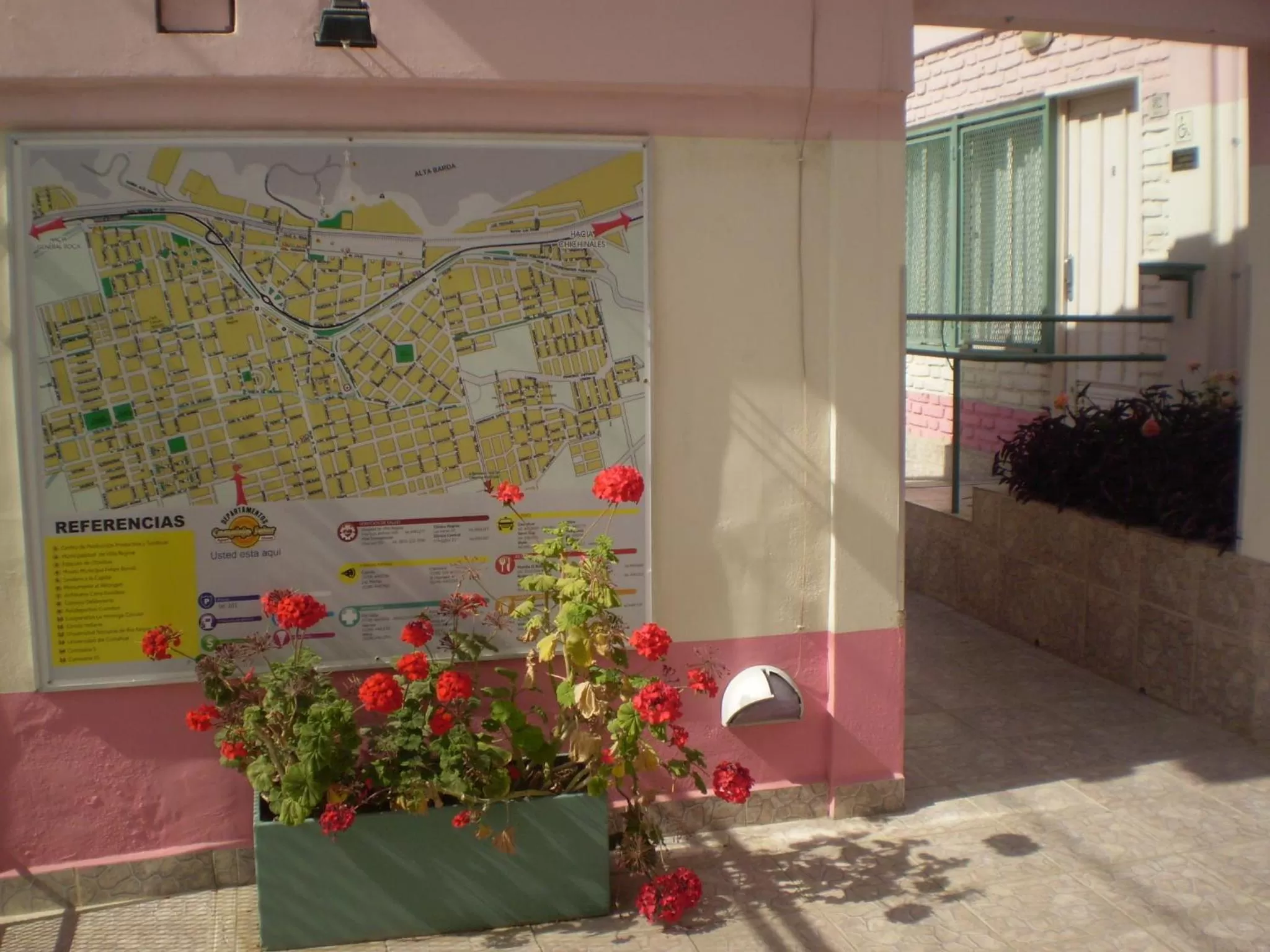 Logo/Certificate/Sign in Complejo Solar Apart