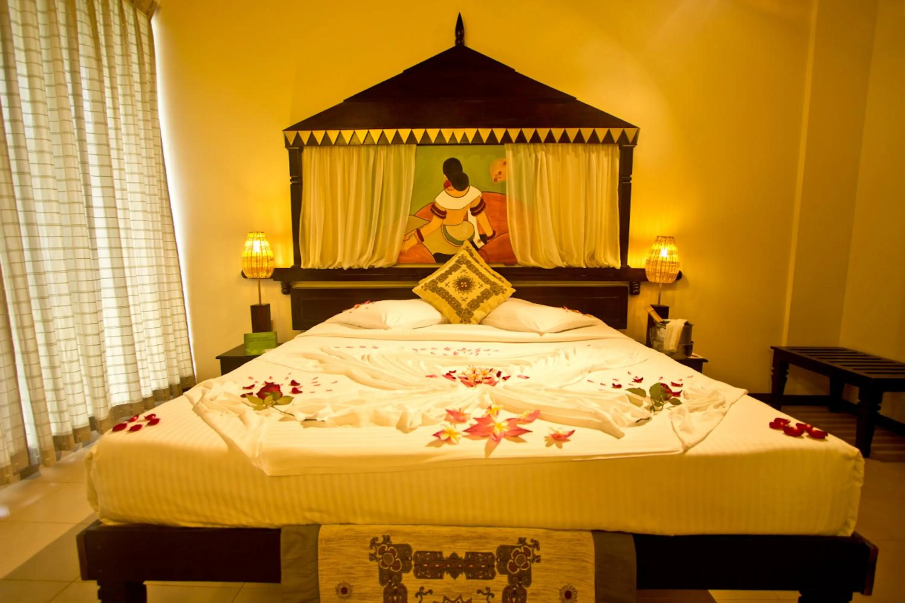 Bed in Randholee Resort & Spa