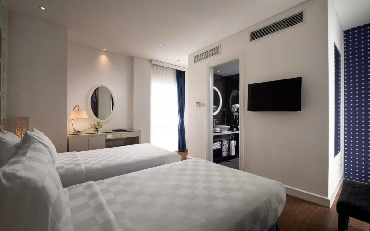 Bedroom, Bed in Victor Metropolis Hanoi Hotel & Rooftop Bar