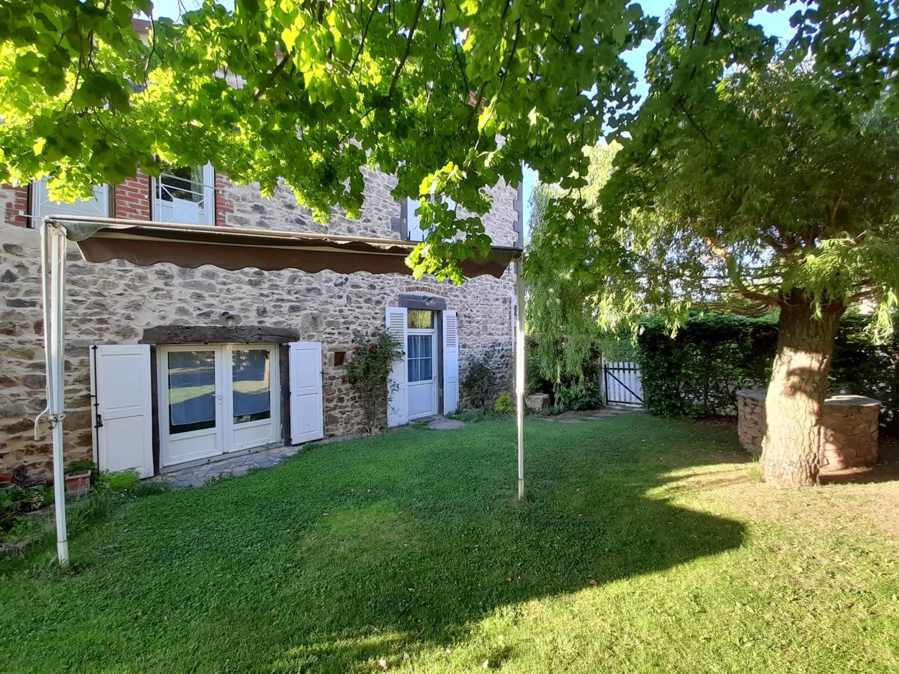 Garden in La maison de Maria