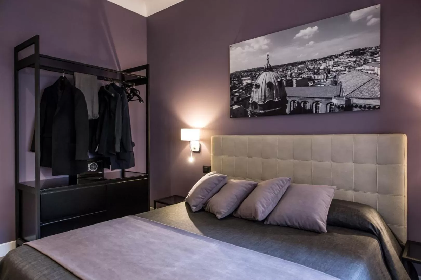 Bedroom, Bed in B&B Art House