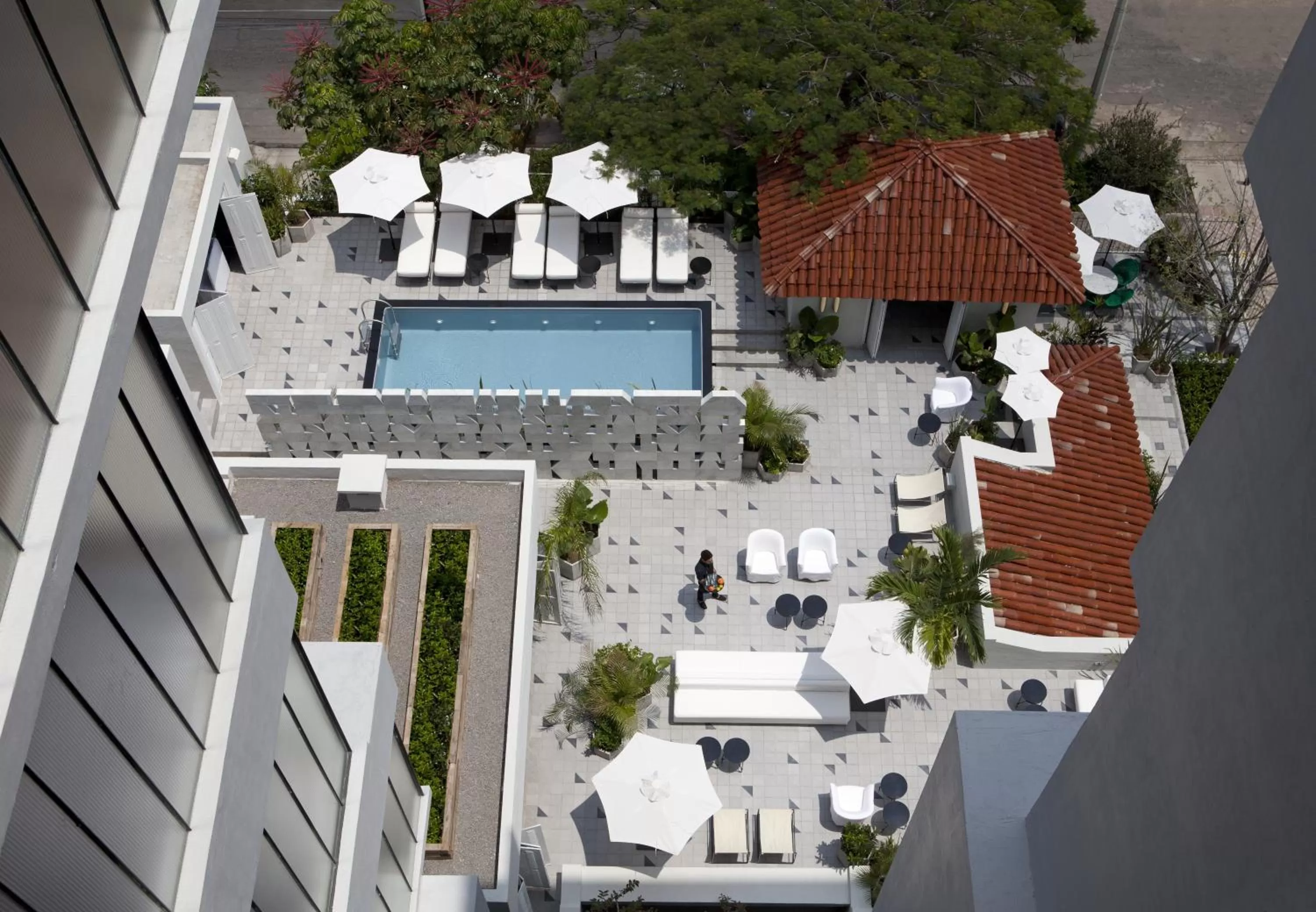 Swimming pool in Casa Habita, a Member of Design Hotels