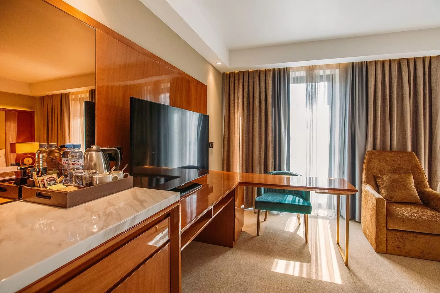 TV and multimedia in Marjan Plaza Hotel