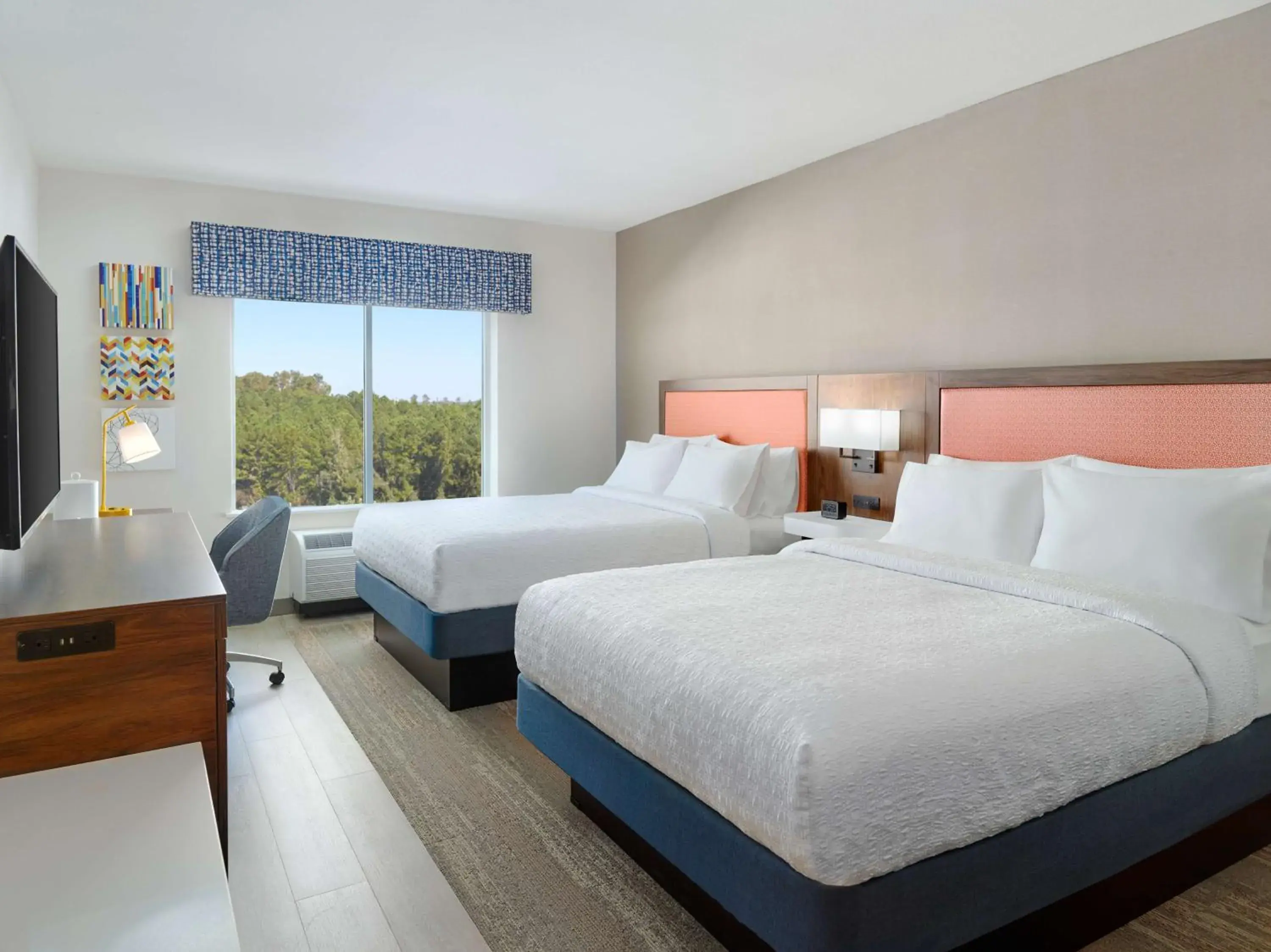 Queen Room with Two Queen Beds - Hearing Access/Non-Smoking in Hampton Inn & Suites Fultondale Birmingham I 65, Al Queen Room with Two Queen Beds - Hearing Access/Non-Smoking in Hampton Inn & Suites Fultondale Birmingham I 65, Al