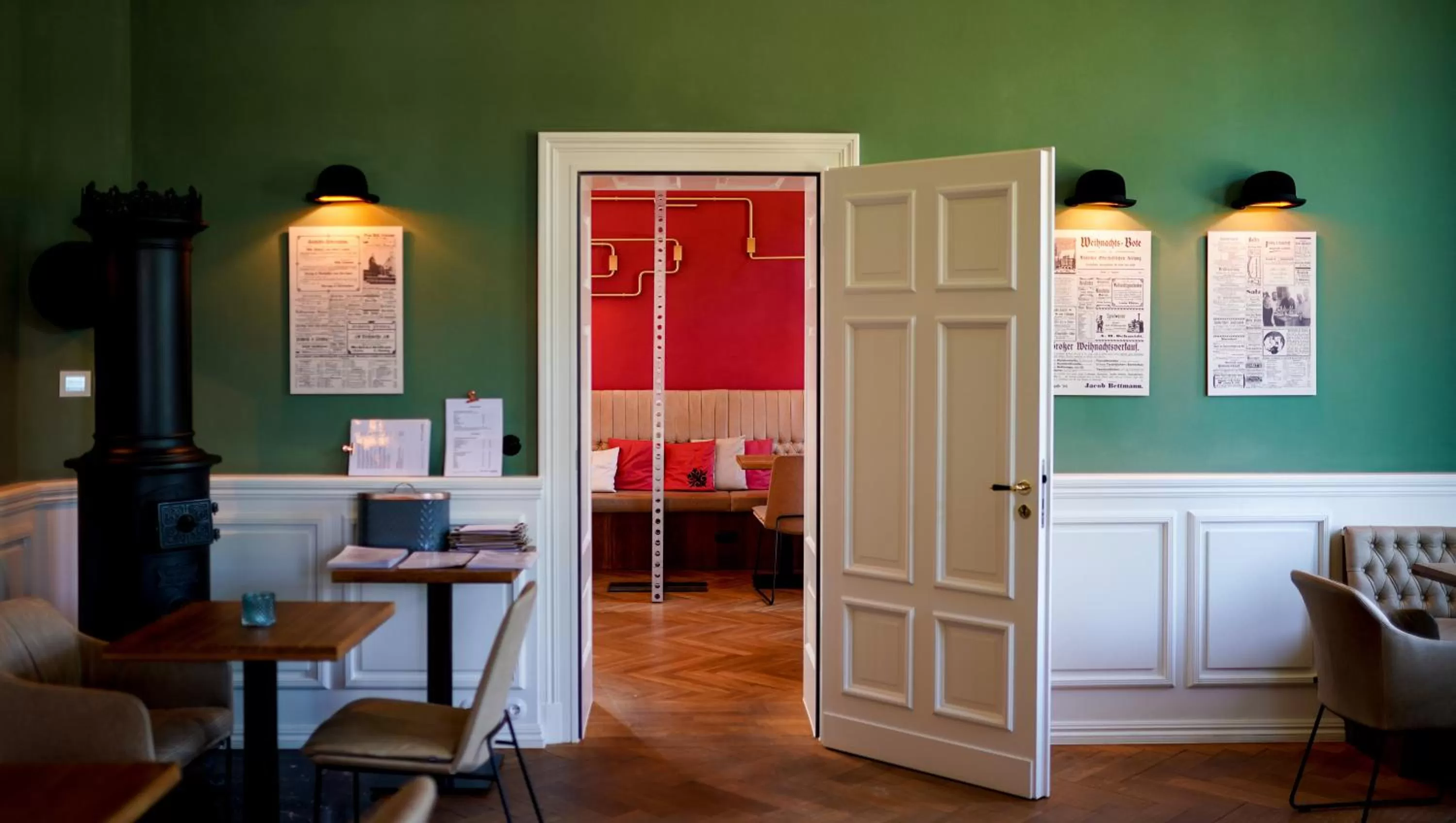 Restaurant/places to eat in hôtel villa raab