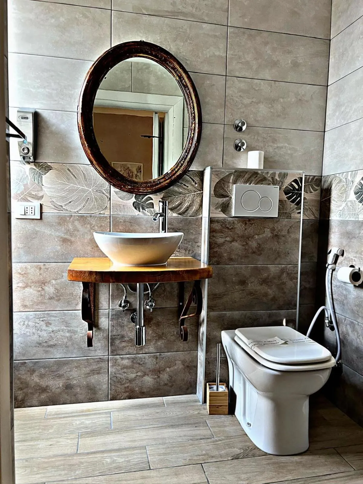 Bathroom in In the Center Guesthouse