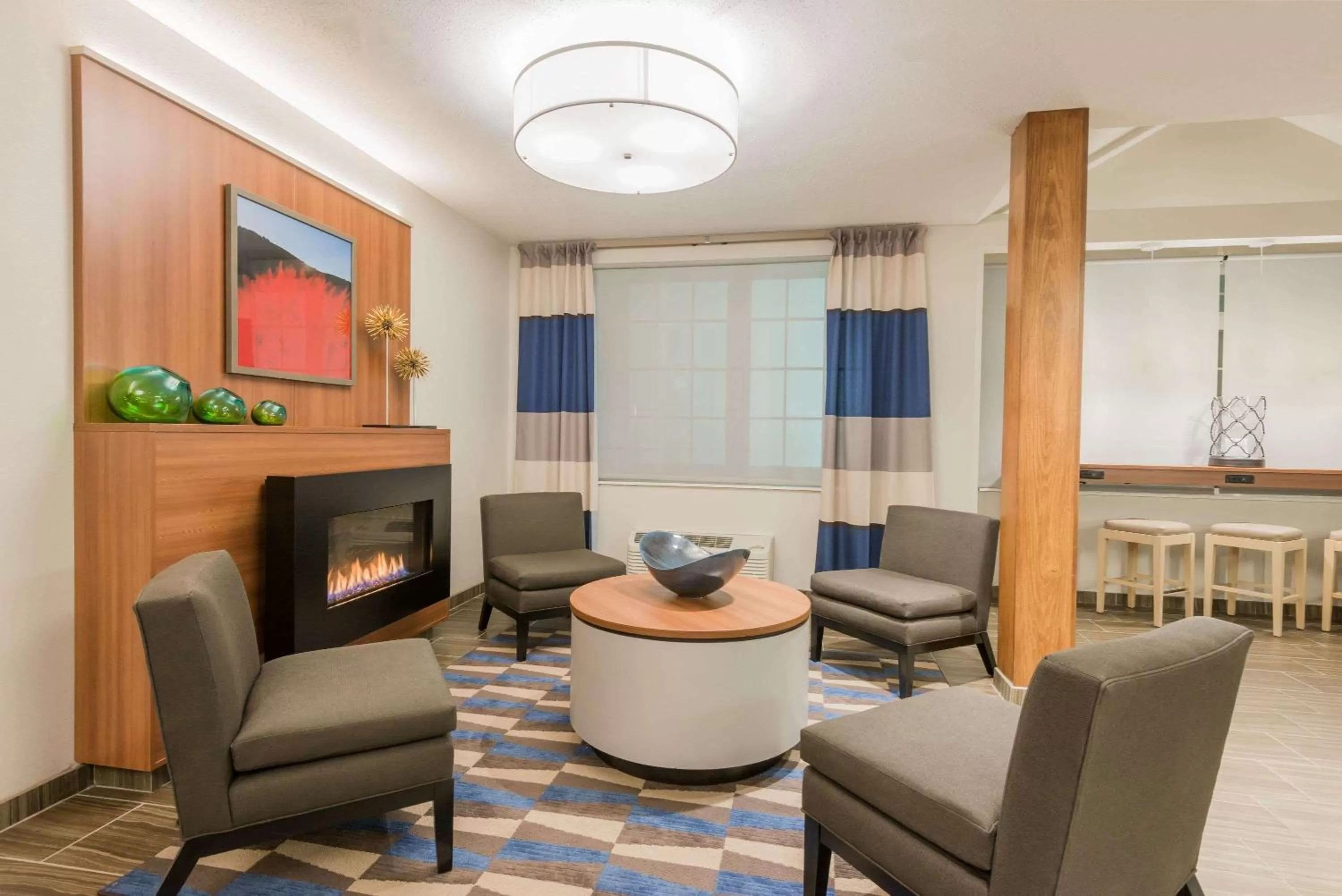 Lobby or reception in Microtel Inn & Suites by Wyndham Altoona