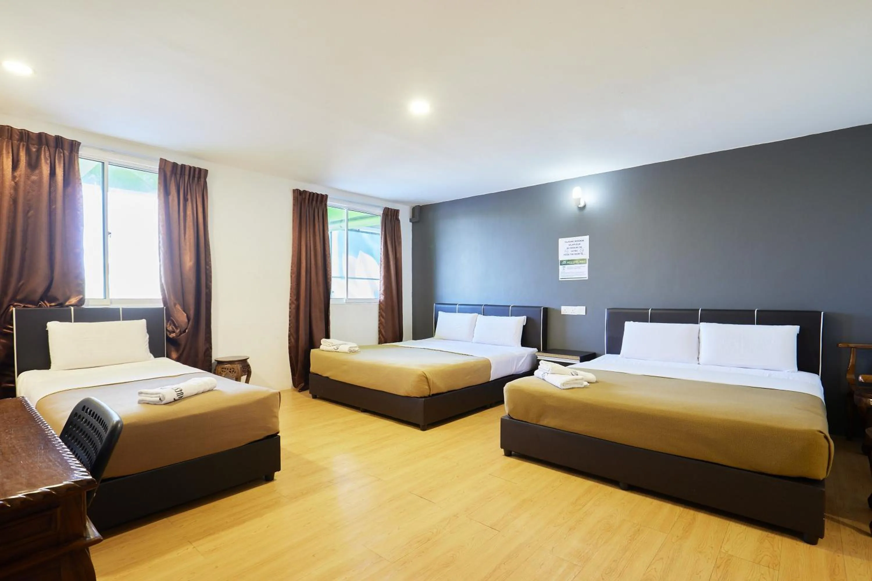 Bedroom, Bed in Uncle Guesthouse Kuala Terengganu