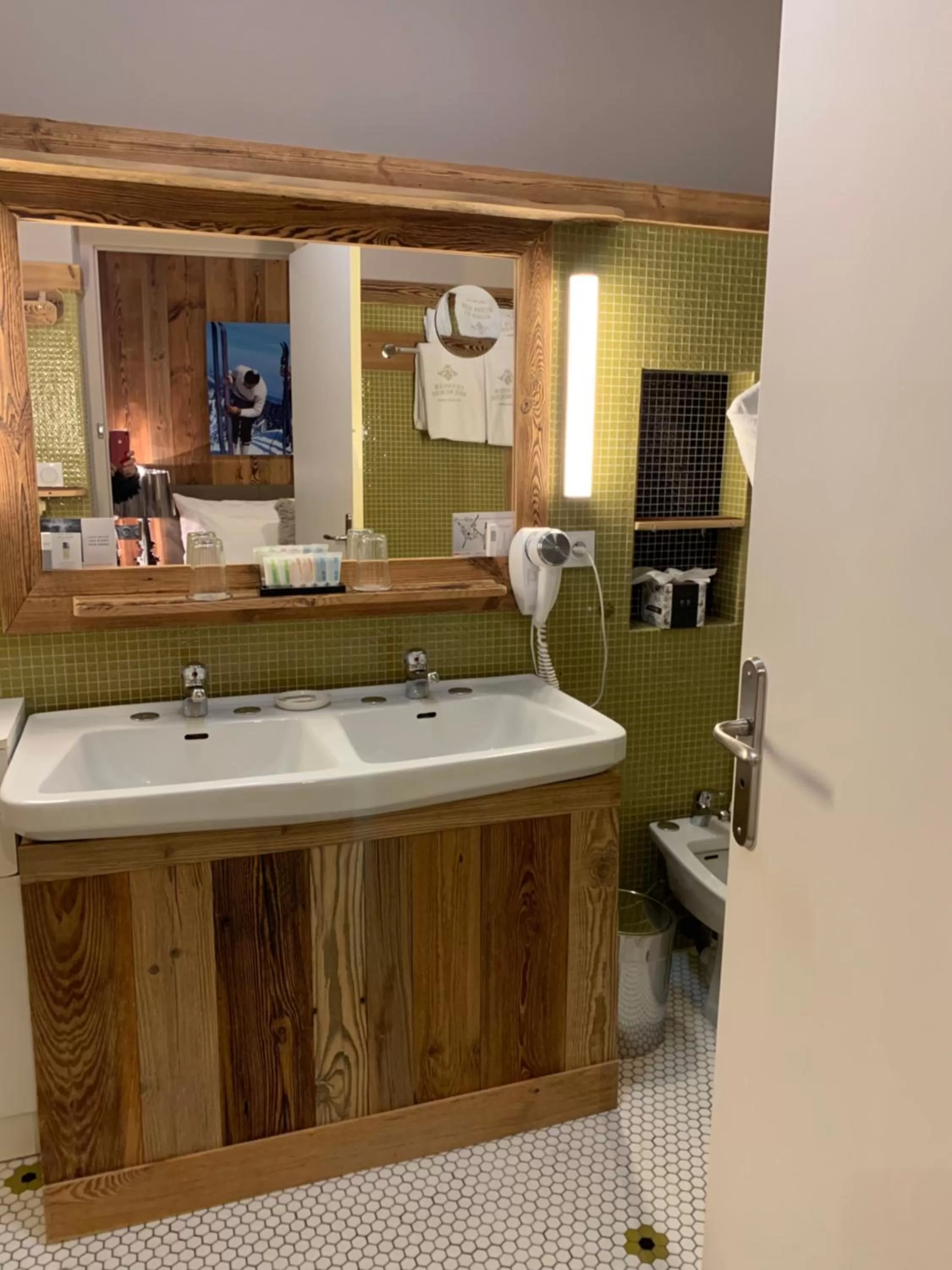 Bathroom in Coeur des Neiges