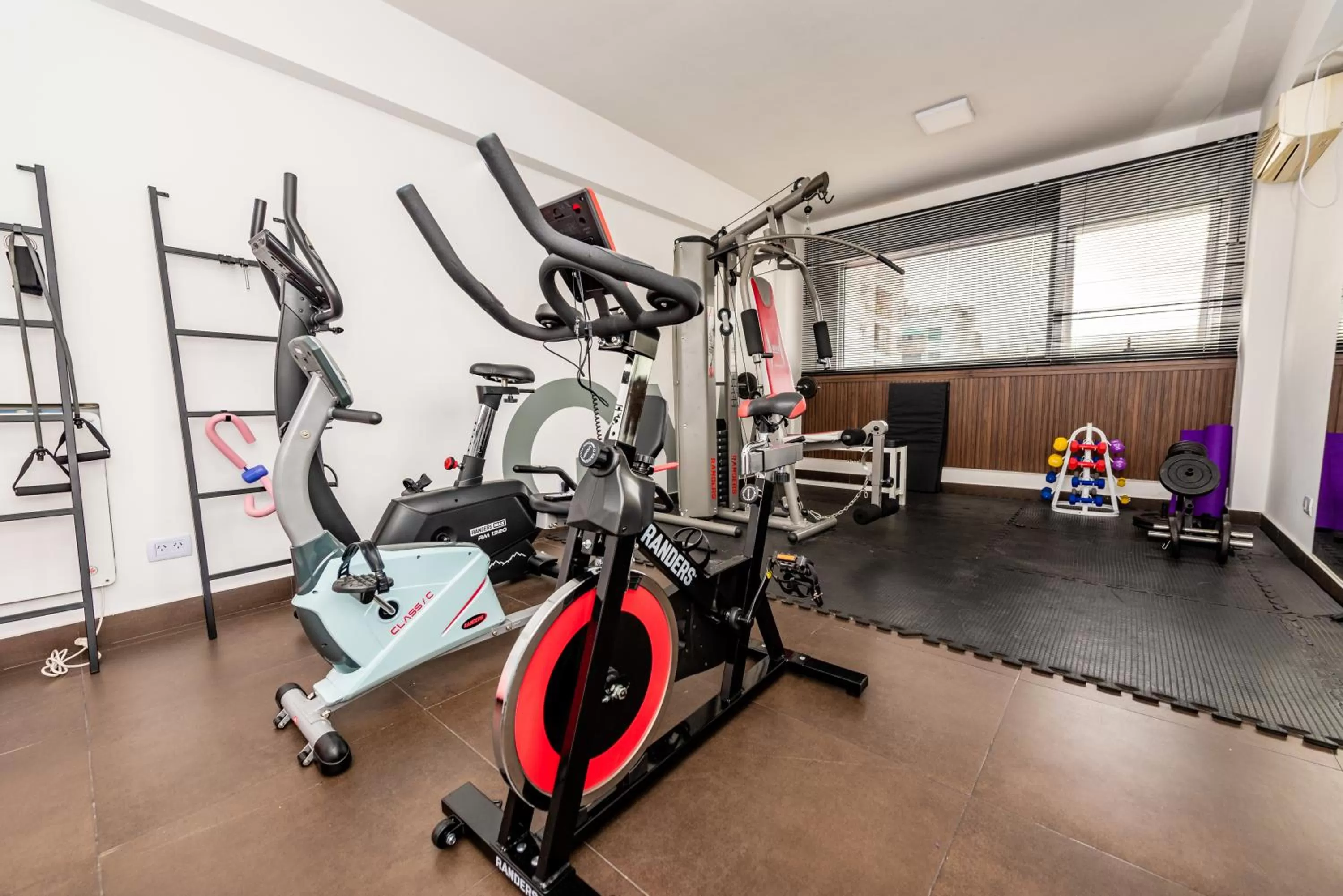 Fitness centre/facilities in Hotel Bys Palermo