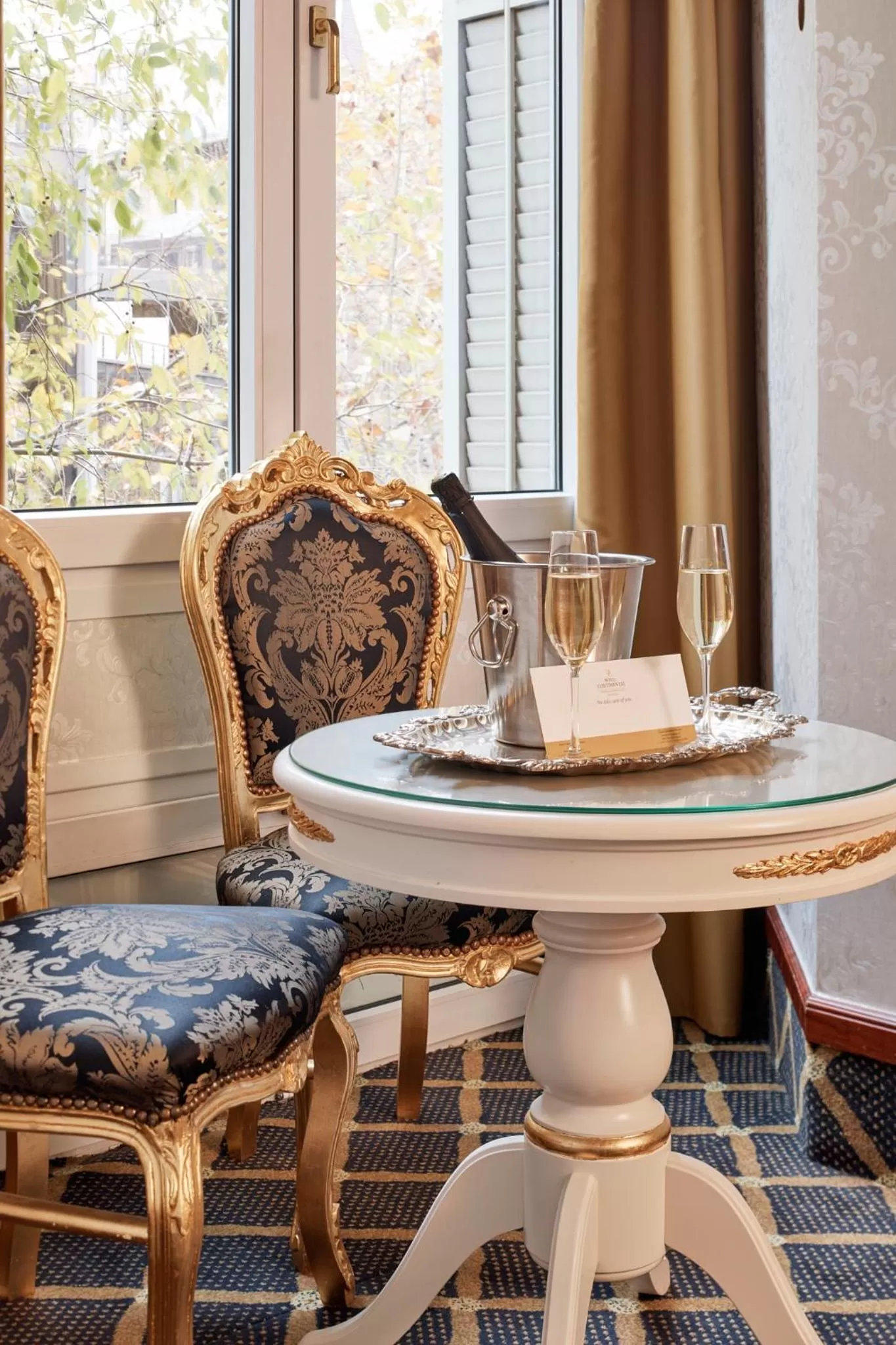 Decorative detail in Hotel Continental Palacete