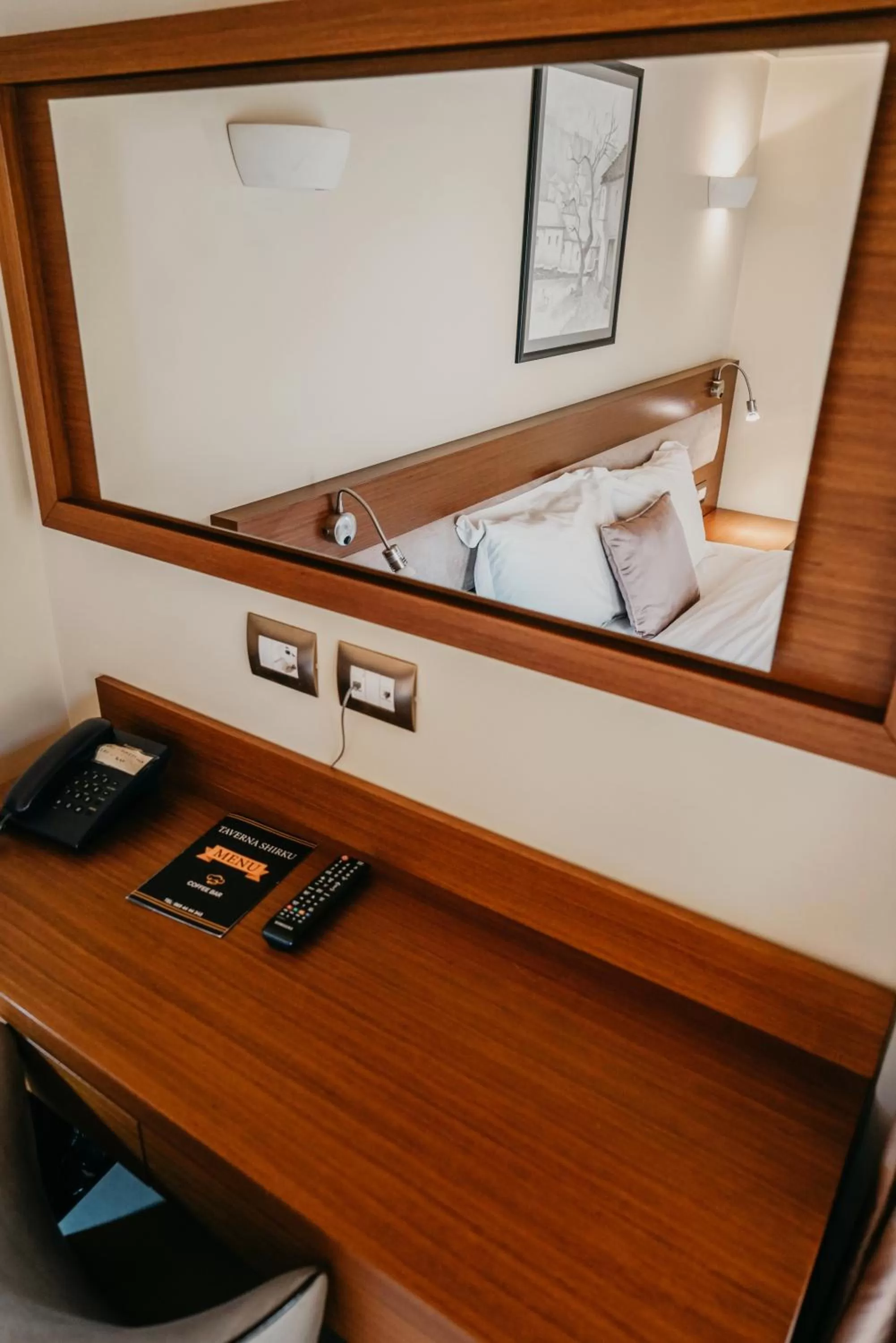 hair dresser, Bed in Center Hotel