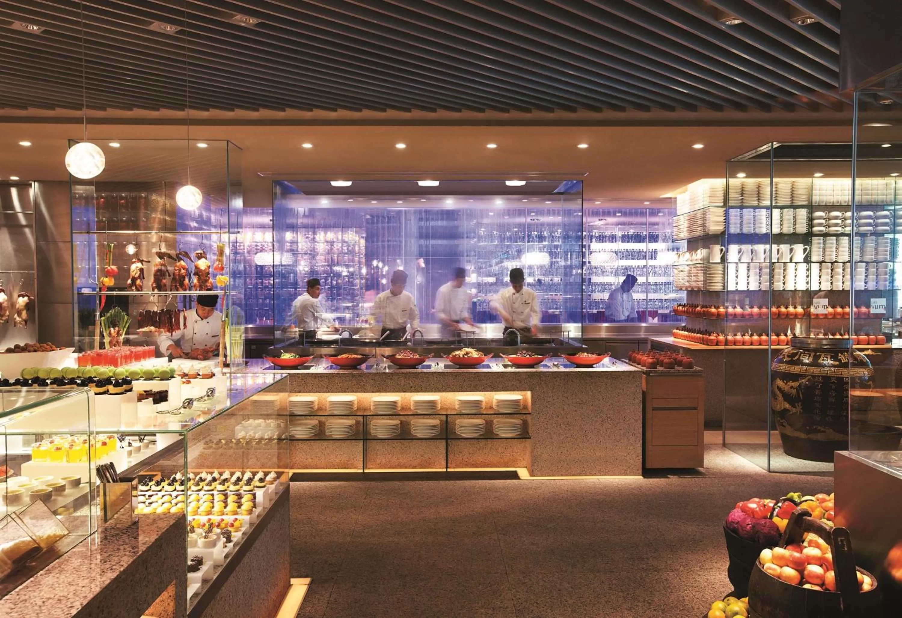 Restaurant/places to eat in Shangri-La Qingdao - May Fourth Square