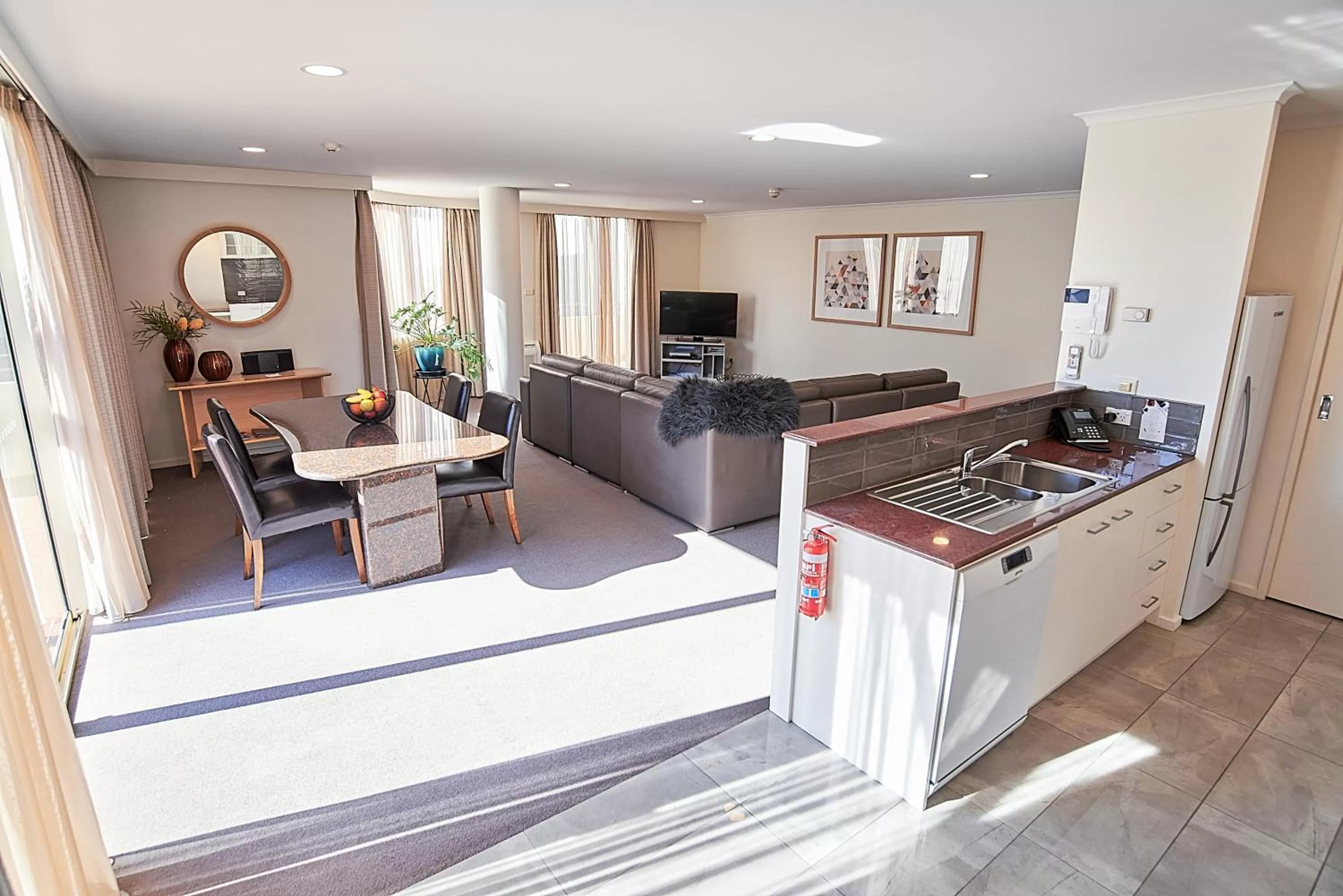 Coffee/tea facilities in Salamanca Inn