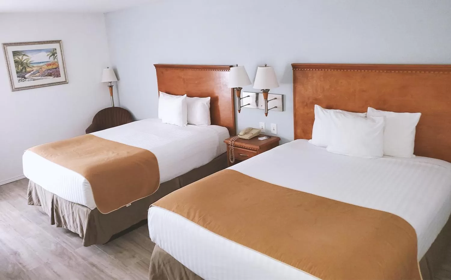 Bed in Coratel Inn & Suites by Jasper New Braunfels IH-35 EXT 189