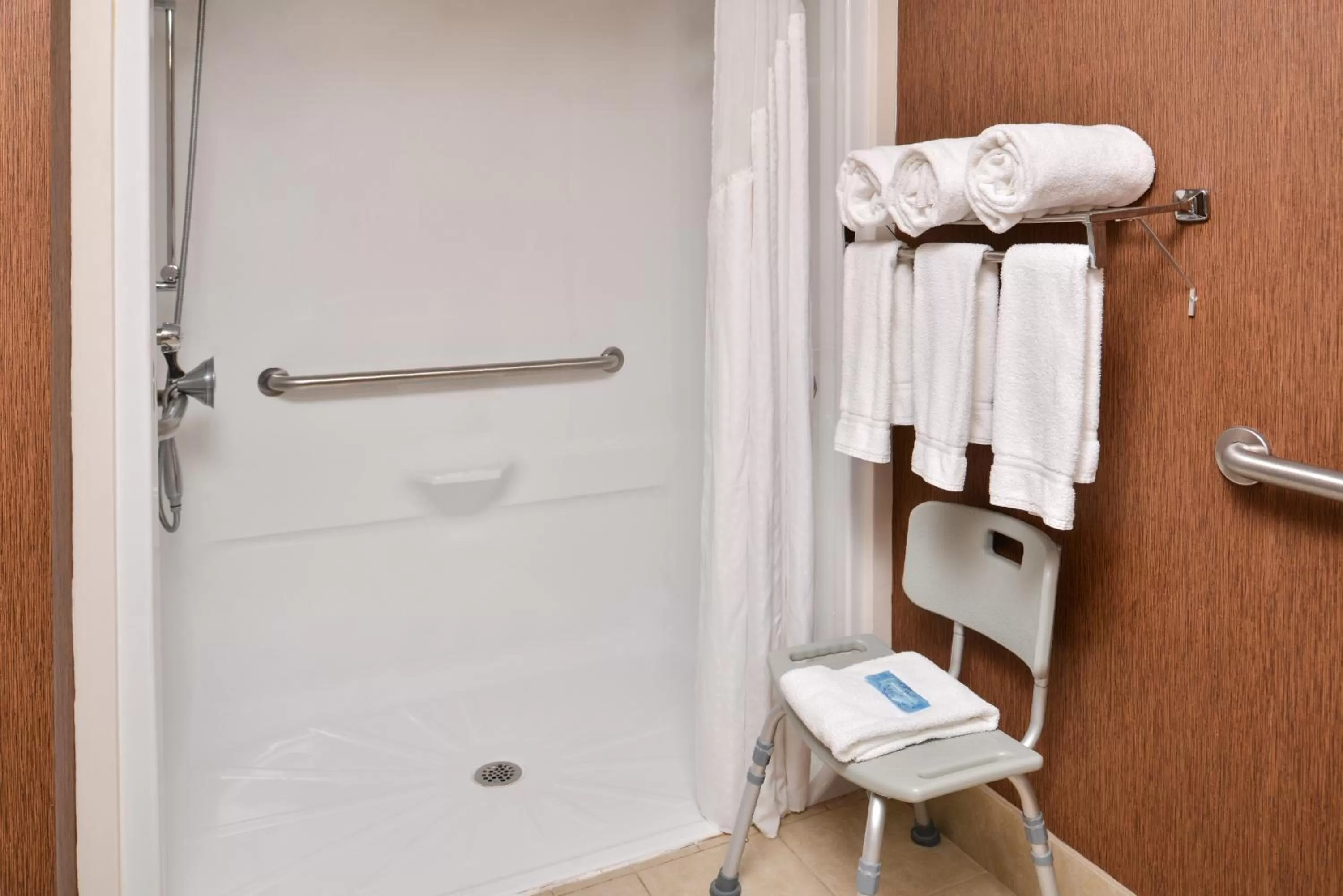 Bathroom in Holiday Inn Express Lewisburg - New Columbia by IHG