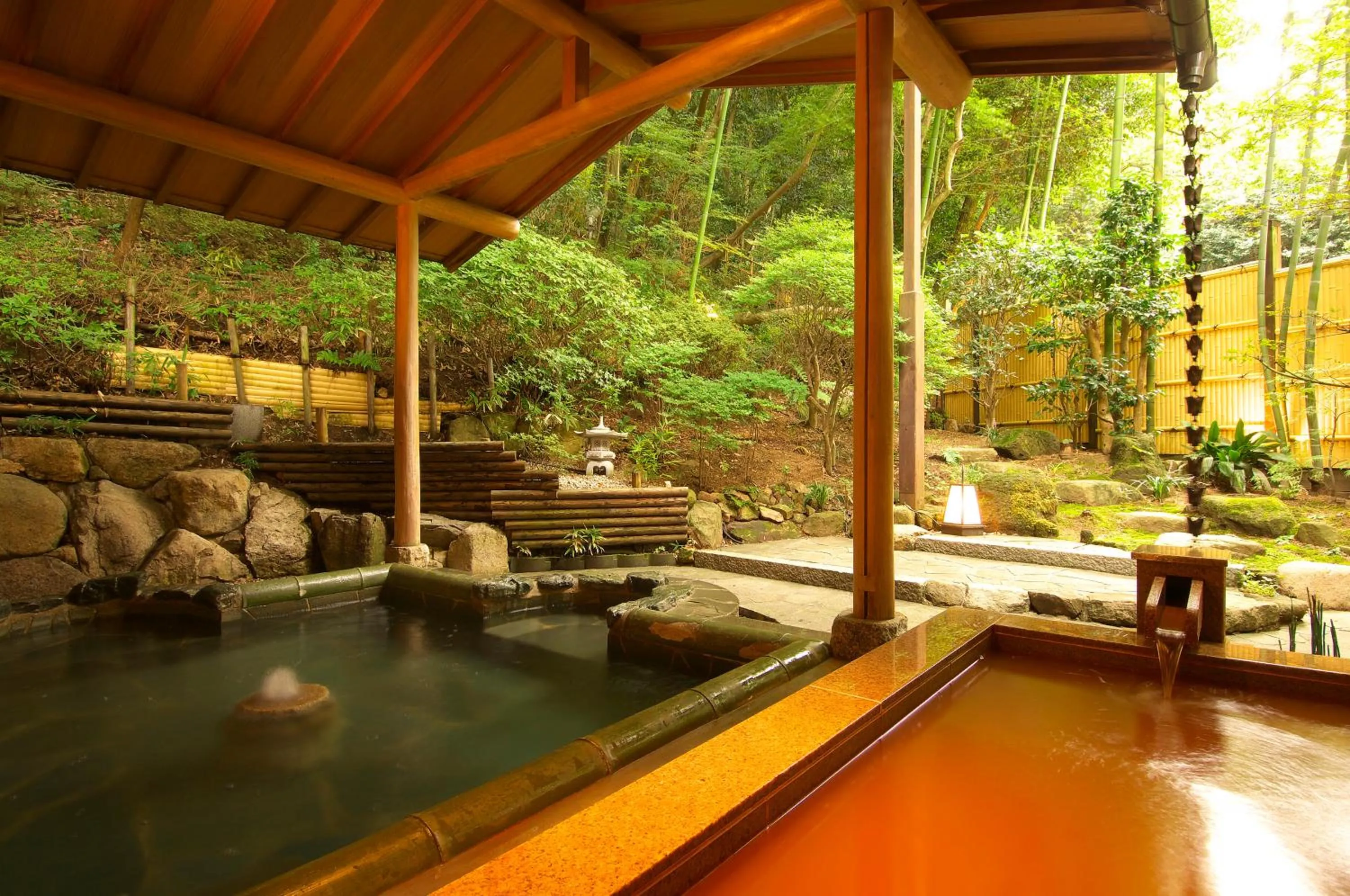 Hot Spring Bath in Arima Onsen Taketoritei Maruyama