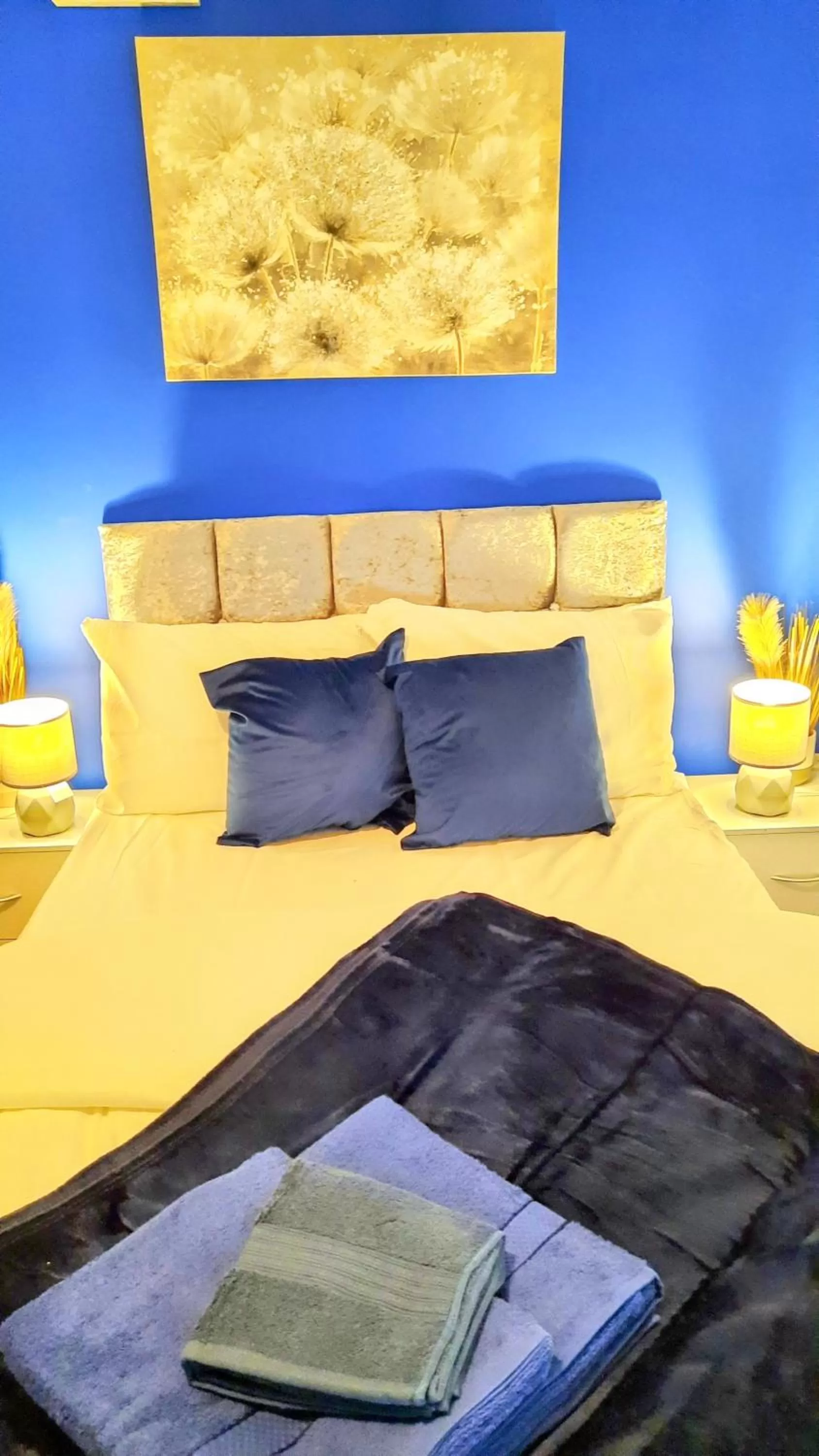 Bed in Burford Road - Stay. Sleep. Rest.