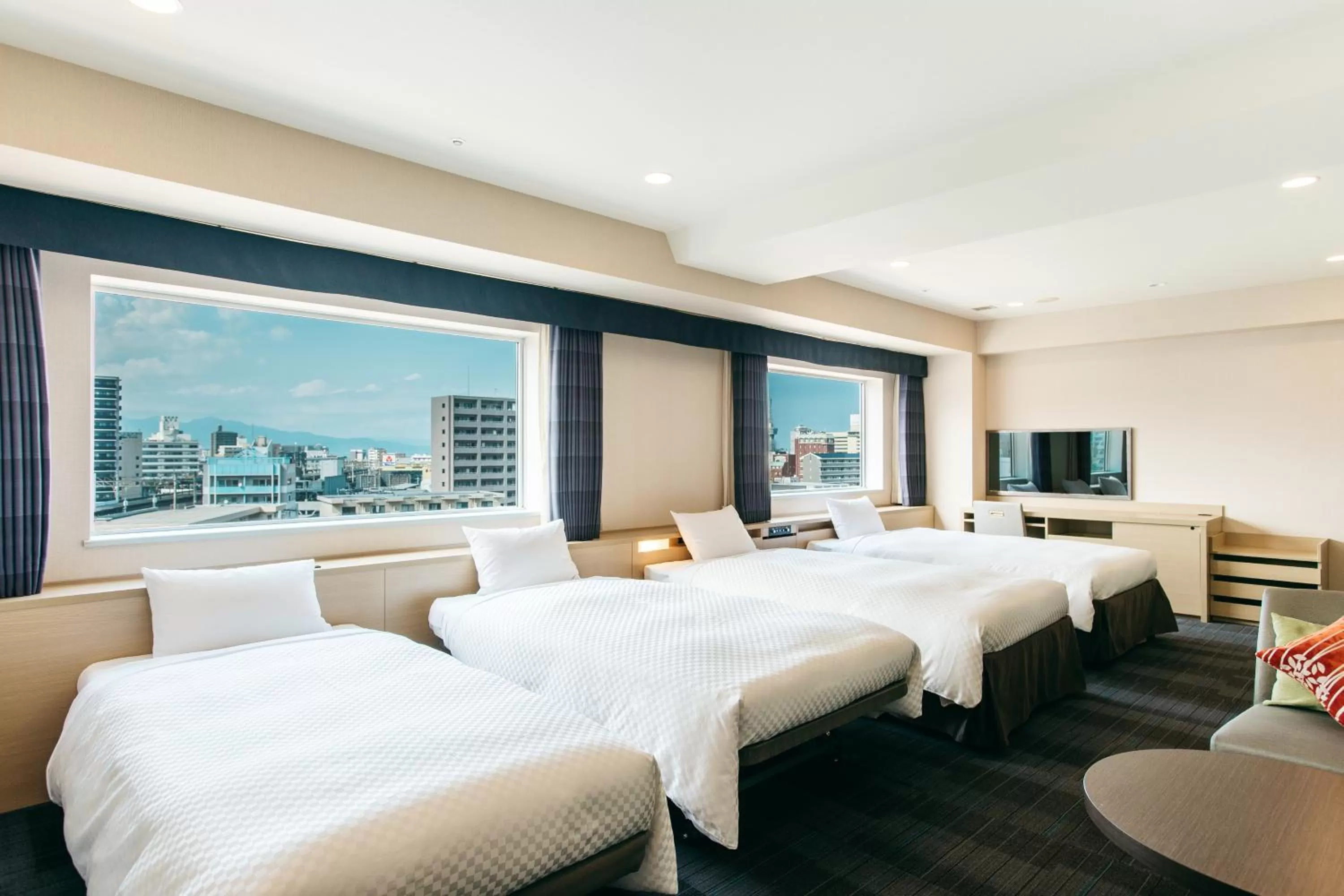 Photo of the whole room, Bed in KAMENOI HOTEL Beppu