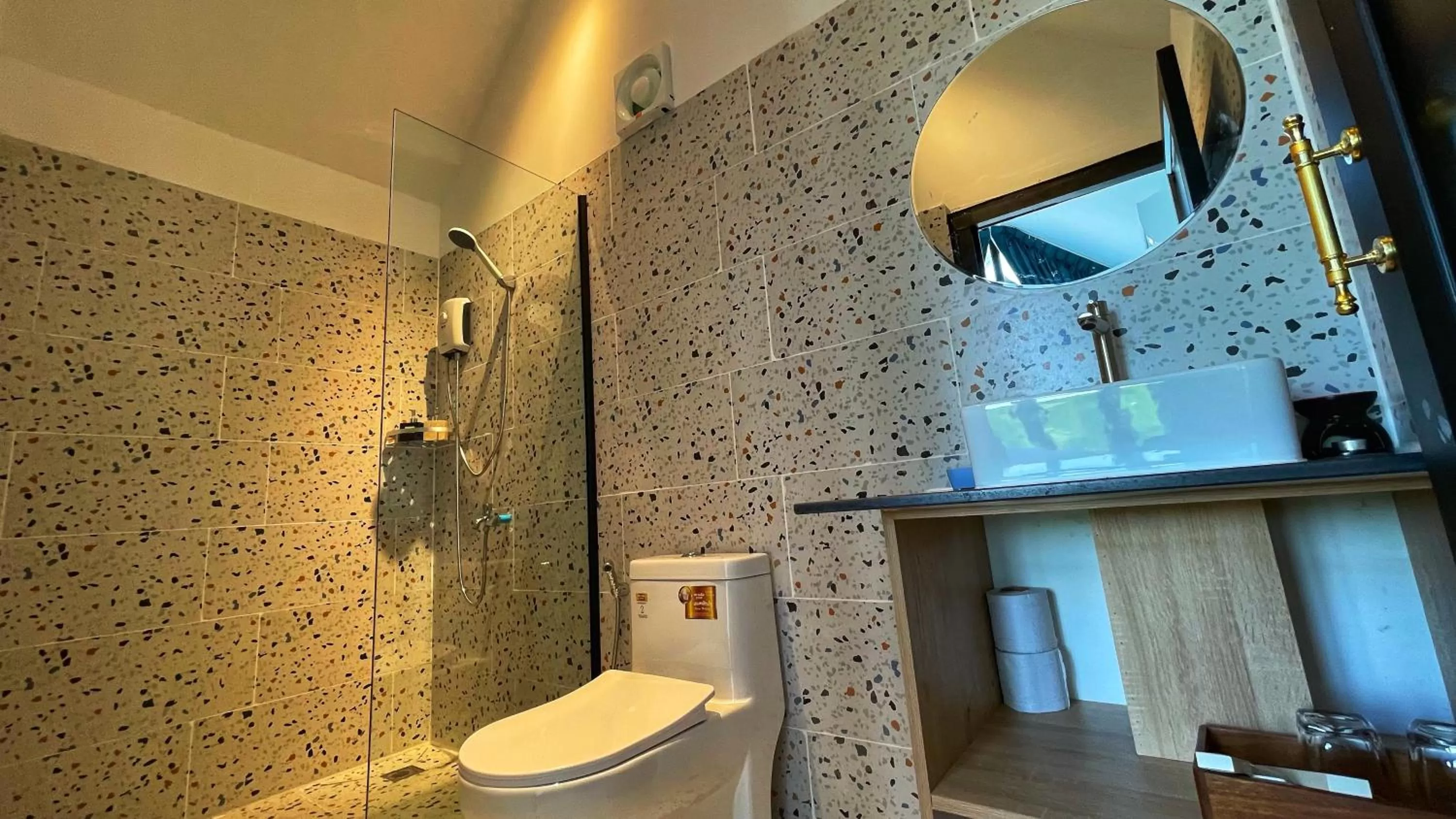 Bathroom in Kampot Riverfront Boutique