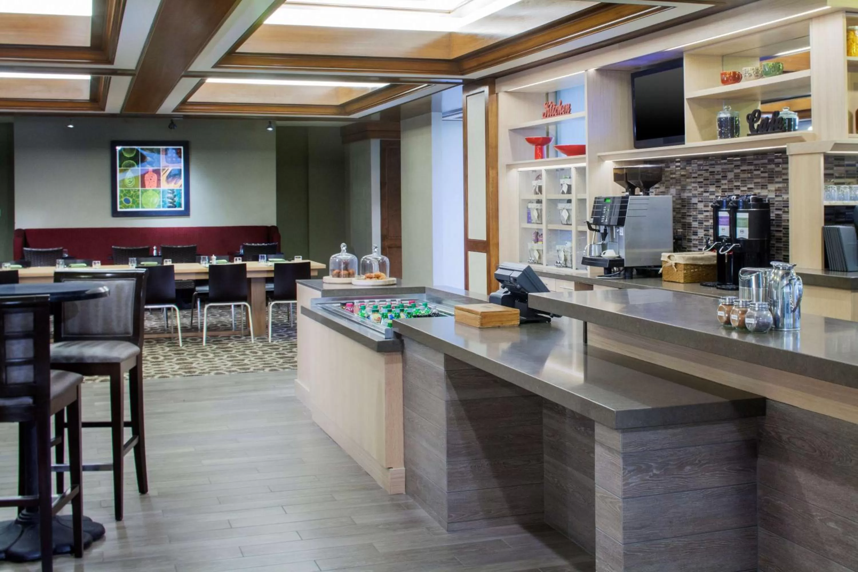 Restaurant/places to eat in Hyatt Regency Westlake