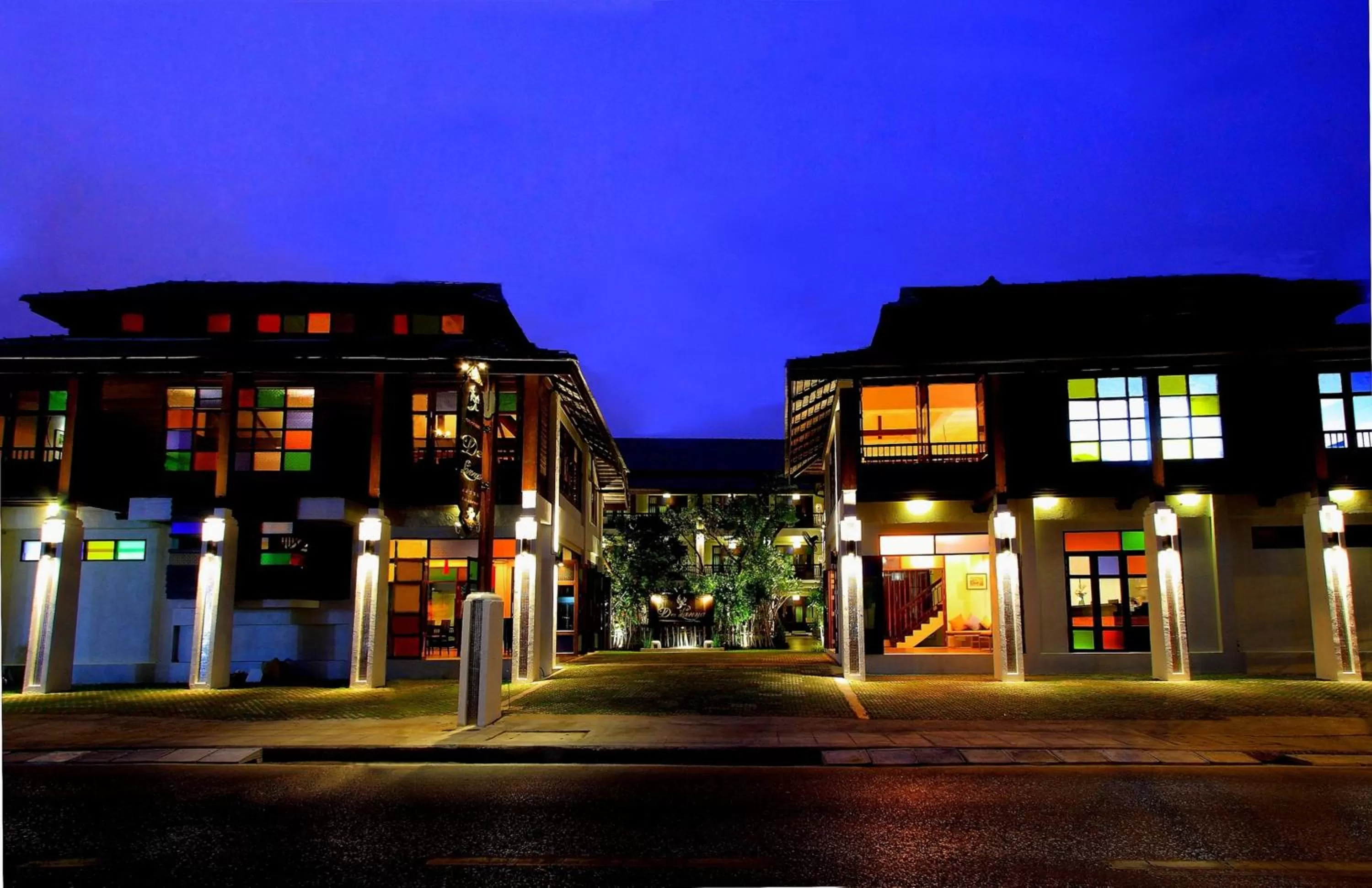 Facade/entrance in De Lanna Hotel