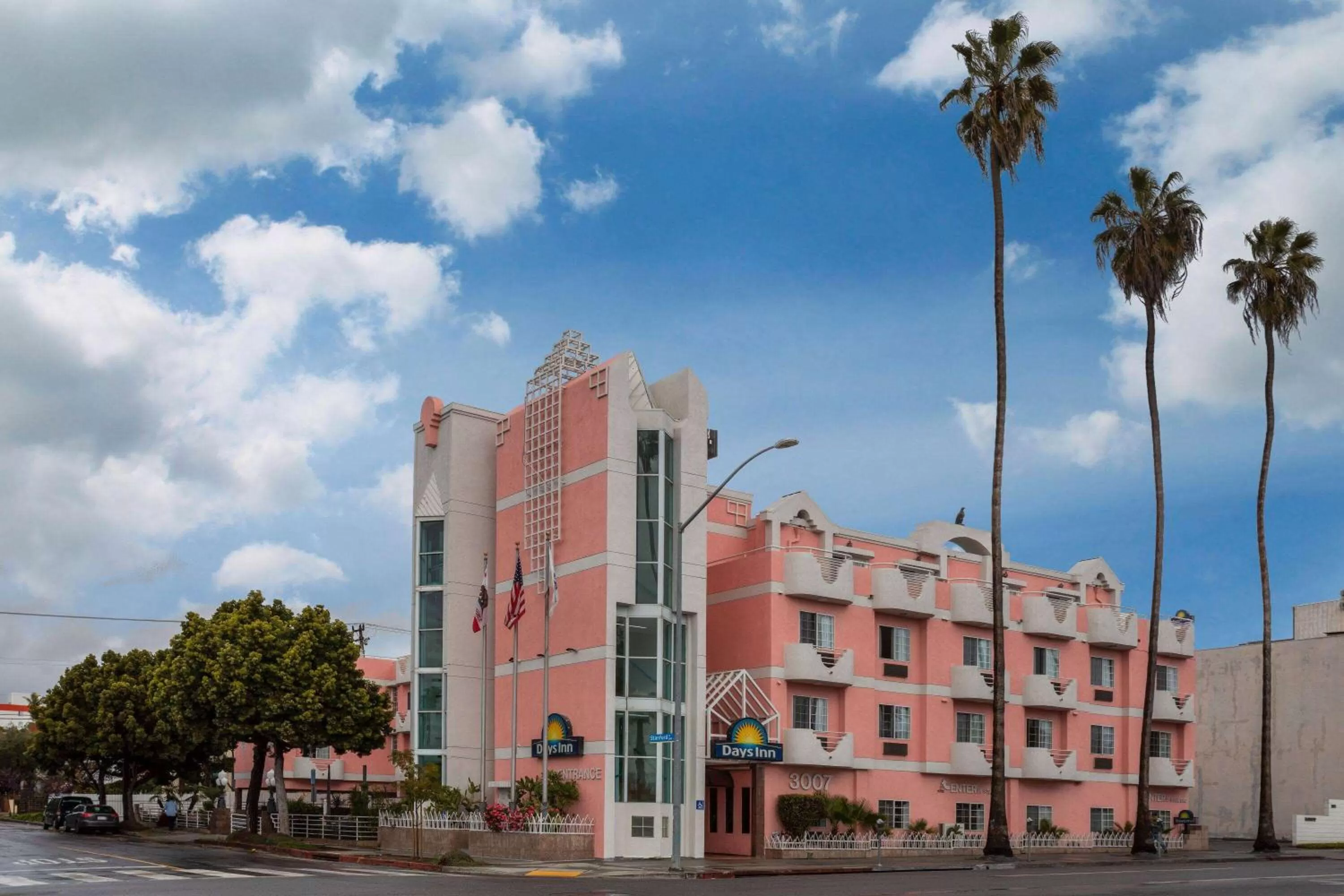 Property building in Days Inn by Wyndham Santa Monica