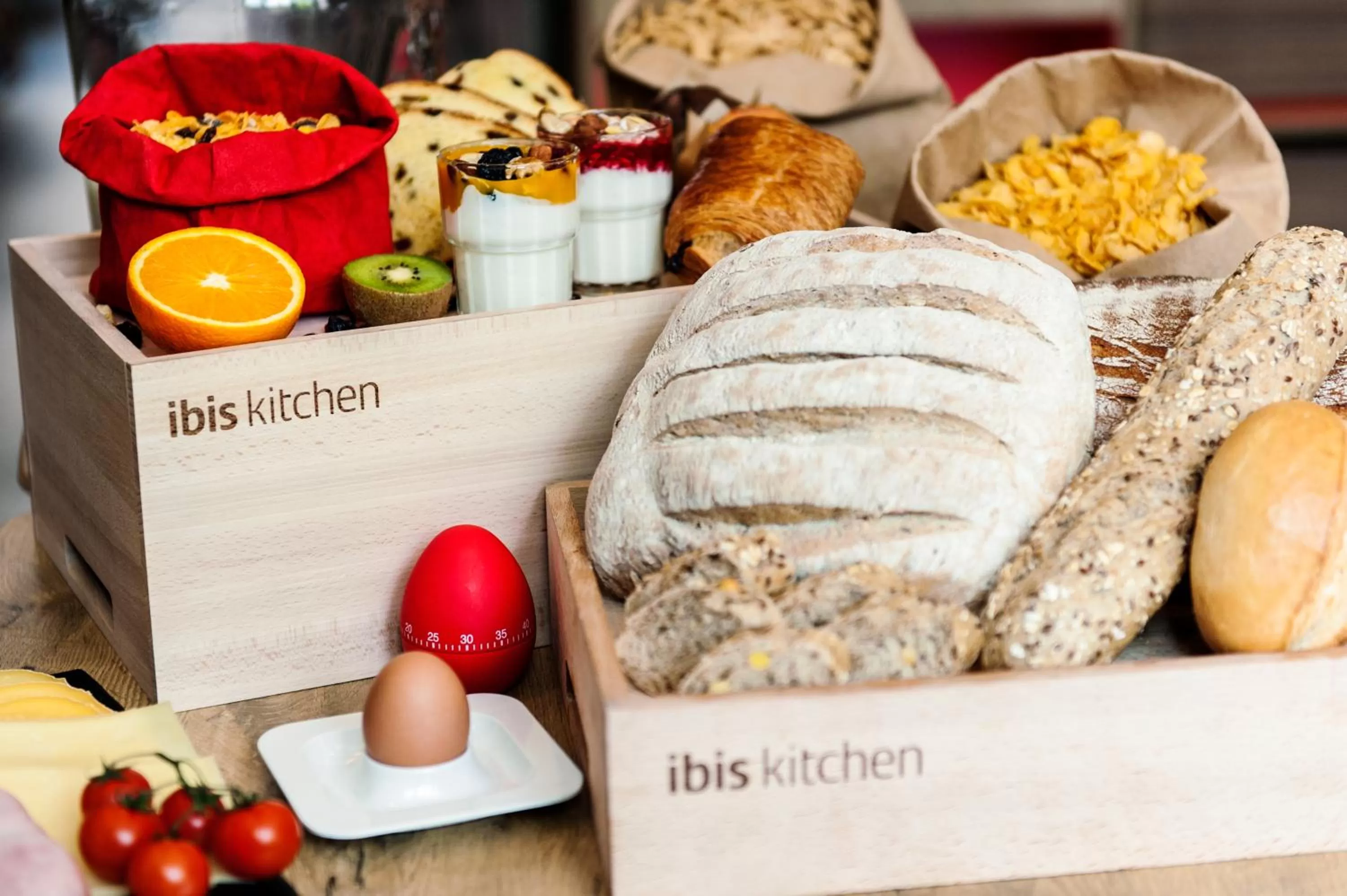 Buffet breakfast in Hotel ibis Setubal