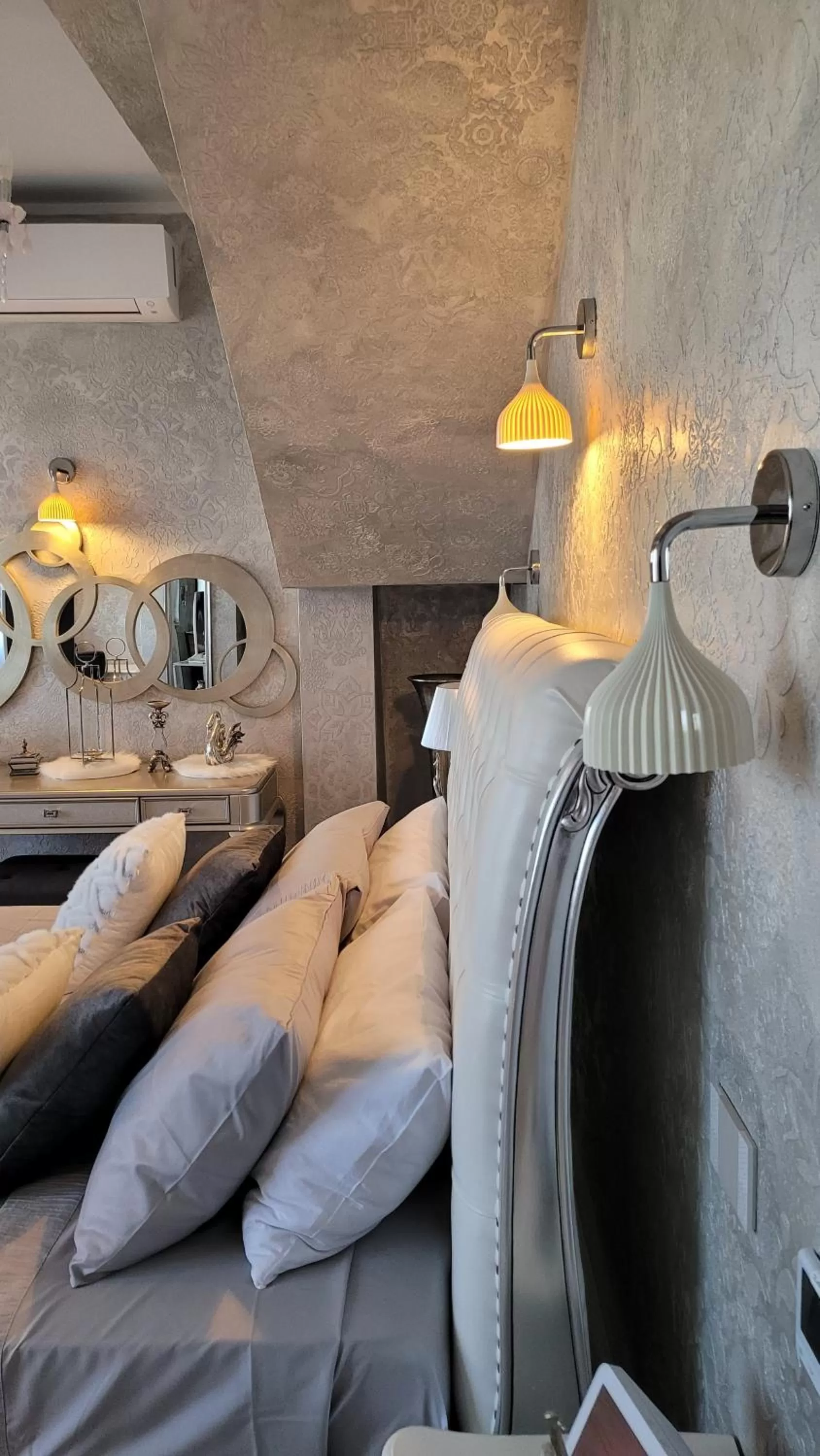 Bed in Terrace Suites Iasi