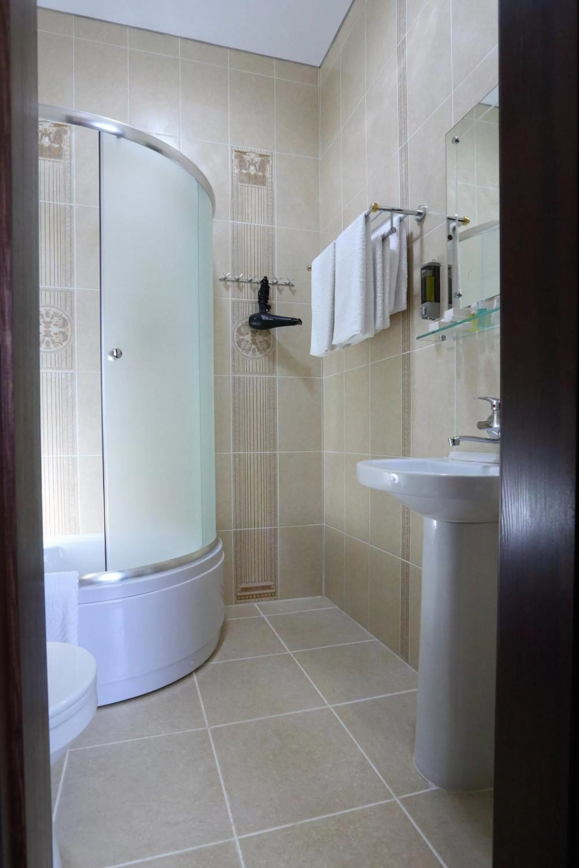 Bathroom in Hotel Bahetle