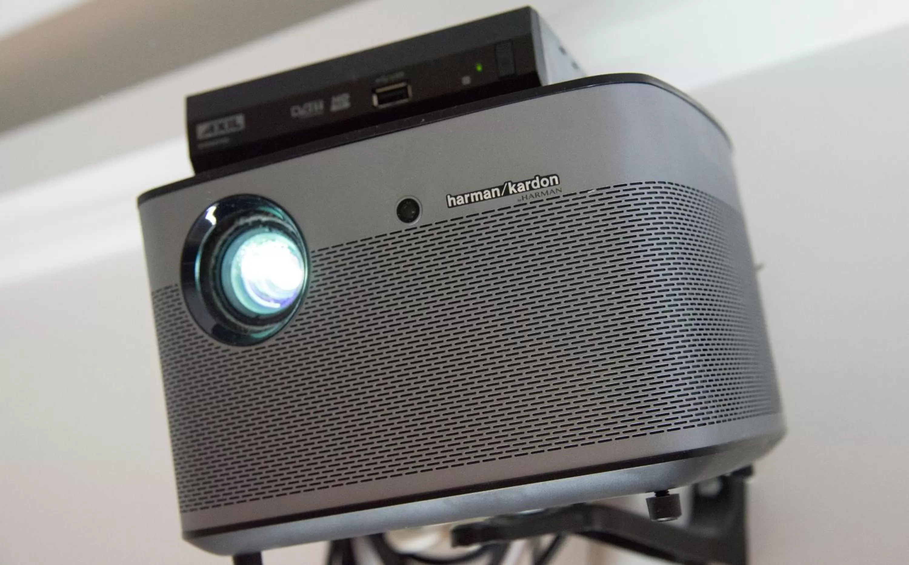 TV and multimedia in Rambla Alicante