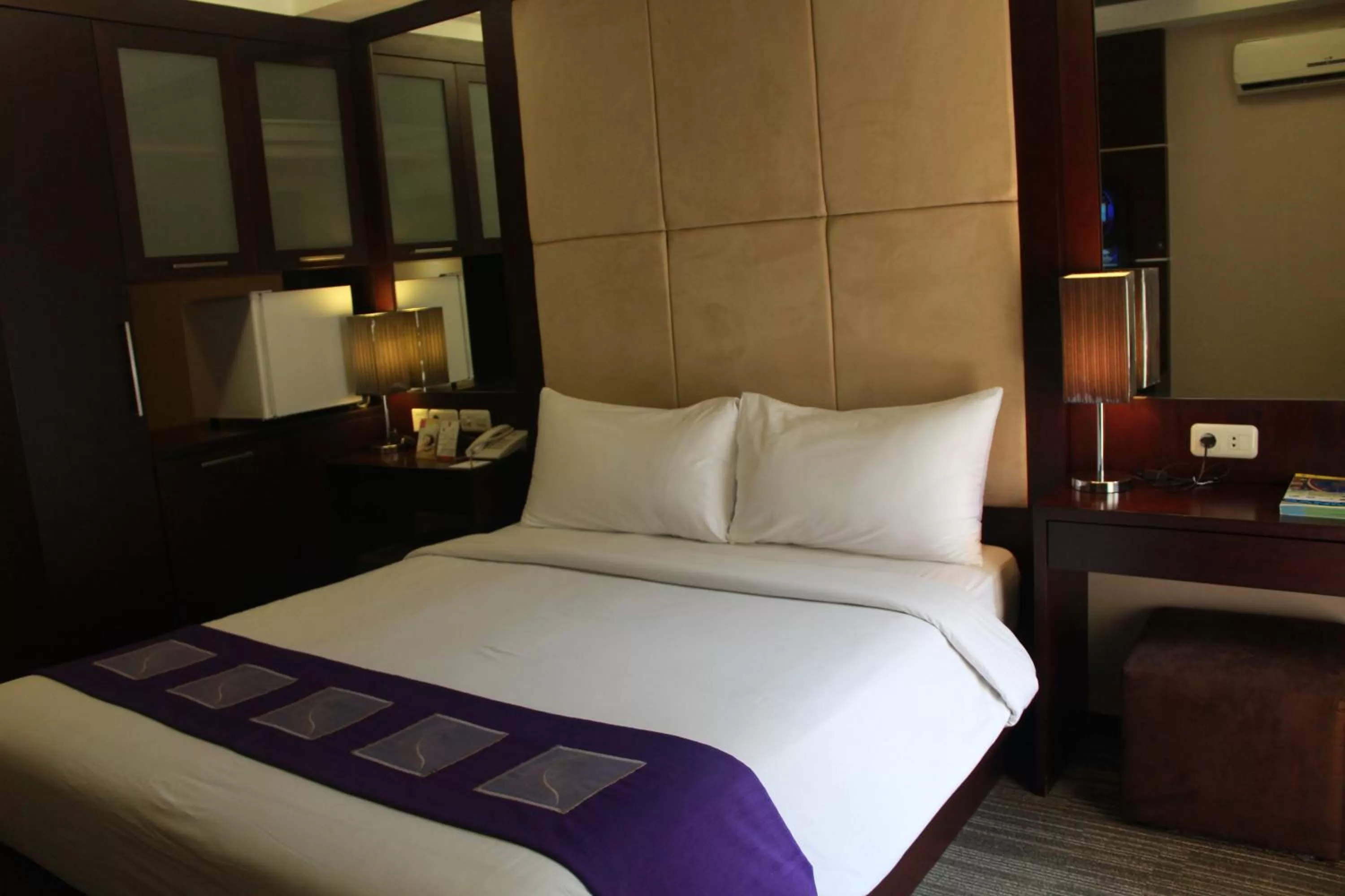 Bed in Metro Hotel Jababeka