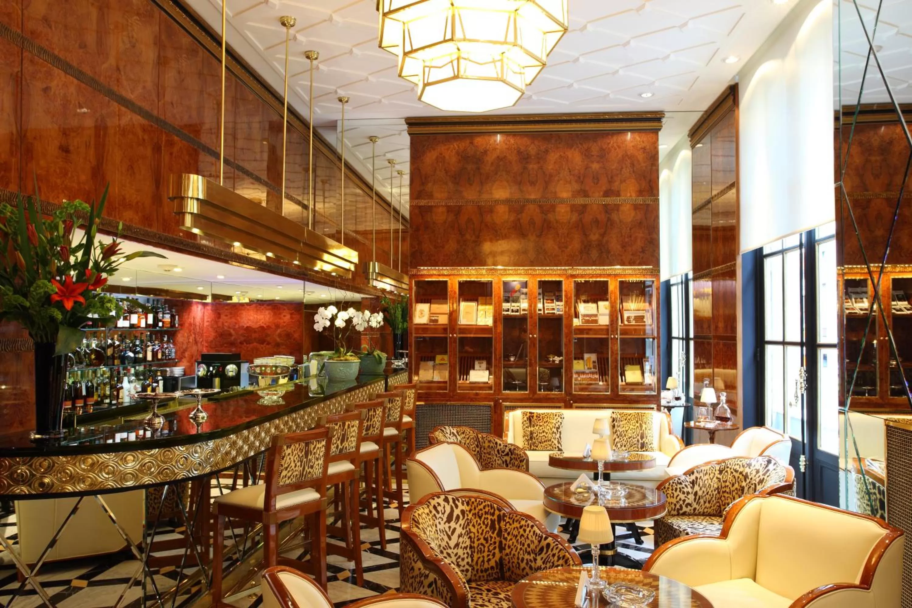 Lounge or bar in Alvear Palace Hotel - Leading Hotels of the World